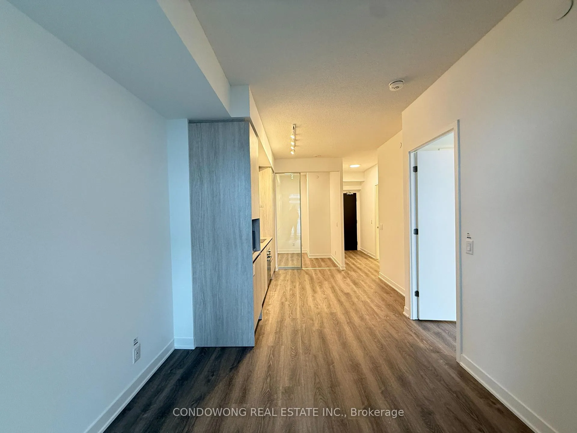 Photo 3 of Unit 2607, 180 Front Street E, Toronto, Moss Park — HOMEH