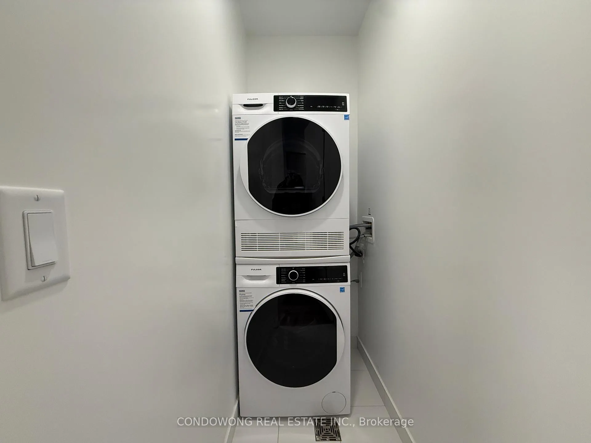 Photo 11 of Unit 2607, 180 Front Street E, Toronto, Moss Park — HOMEH