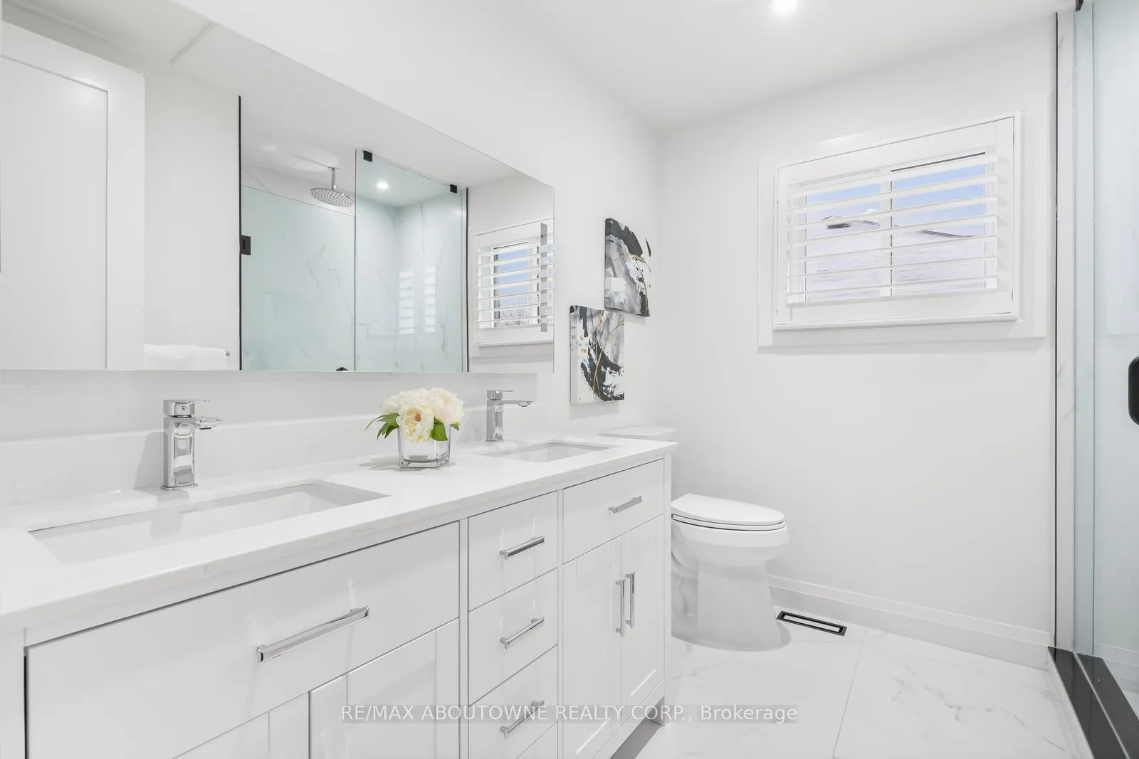 Photo 31 of 1324 Birchcliff Drive, Oakville, Glen Abbey — HOMEH