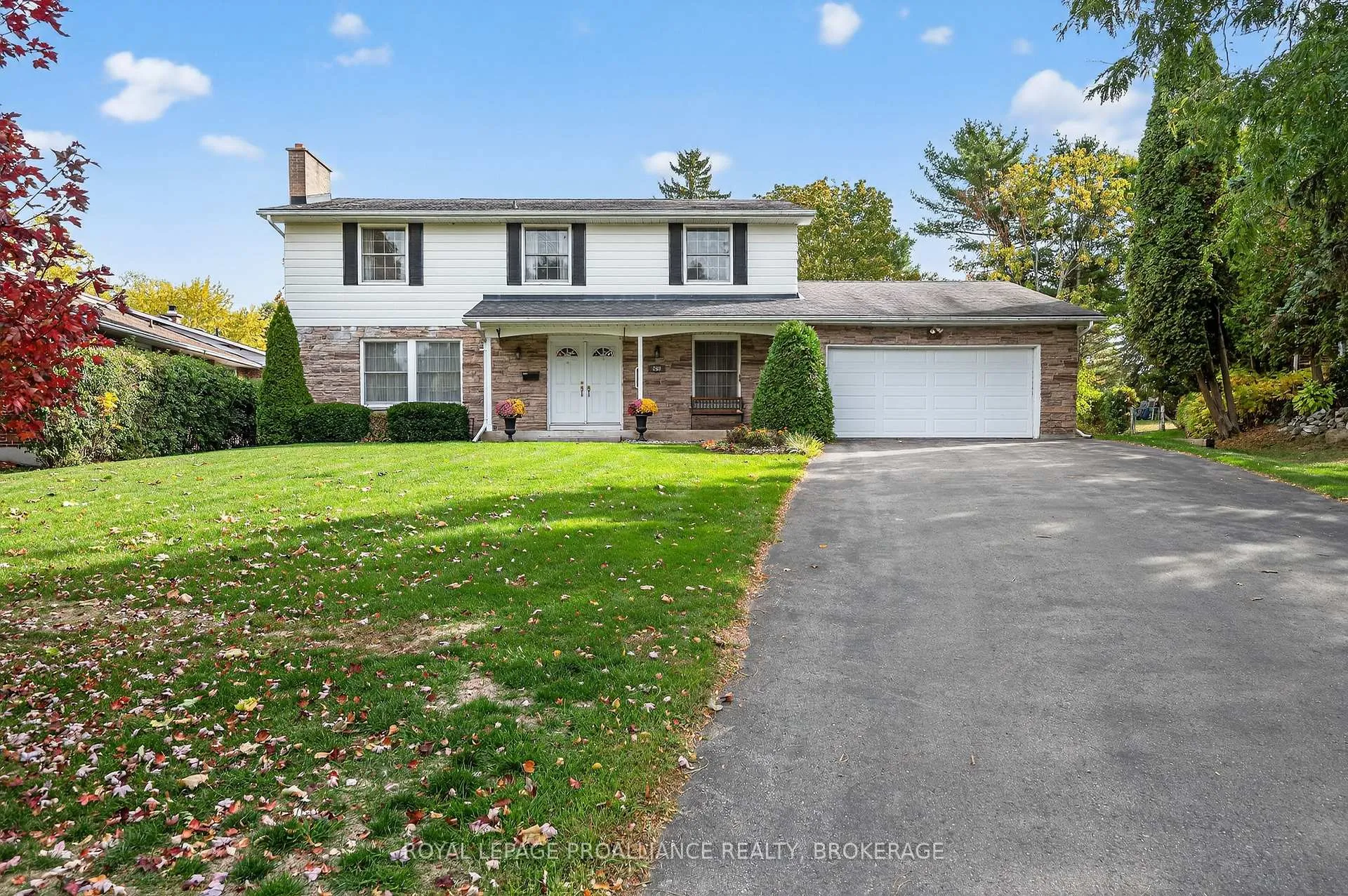 Photo 1 of 259 Fairway Hill Crescent, Kingston, Central City West — HOMEH