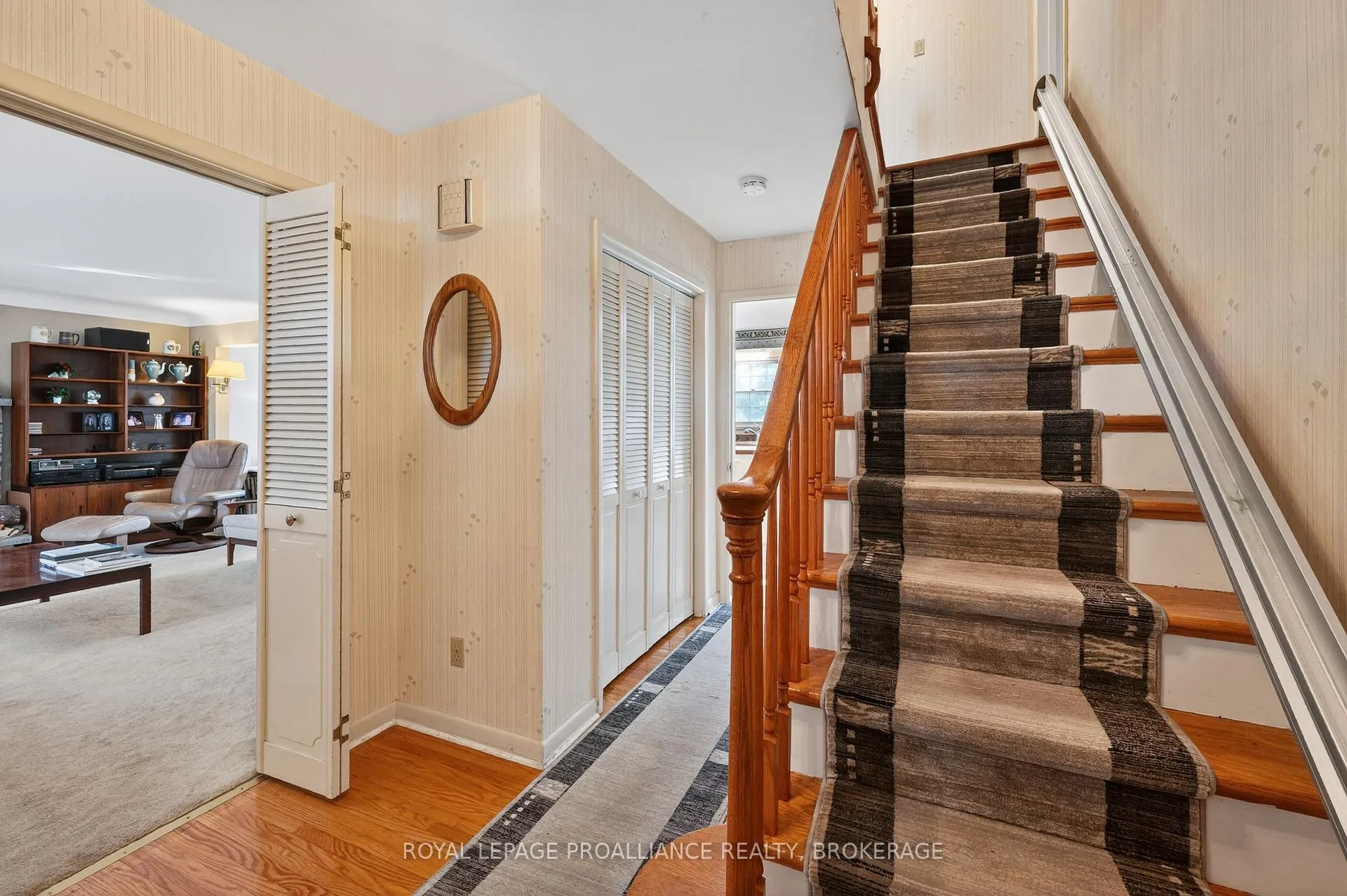 Photo 7 of 259 Fairway Hill Crescent, Kingston, Central City West — HOMEH