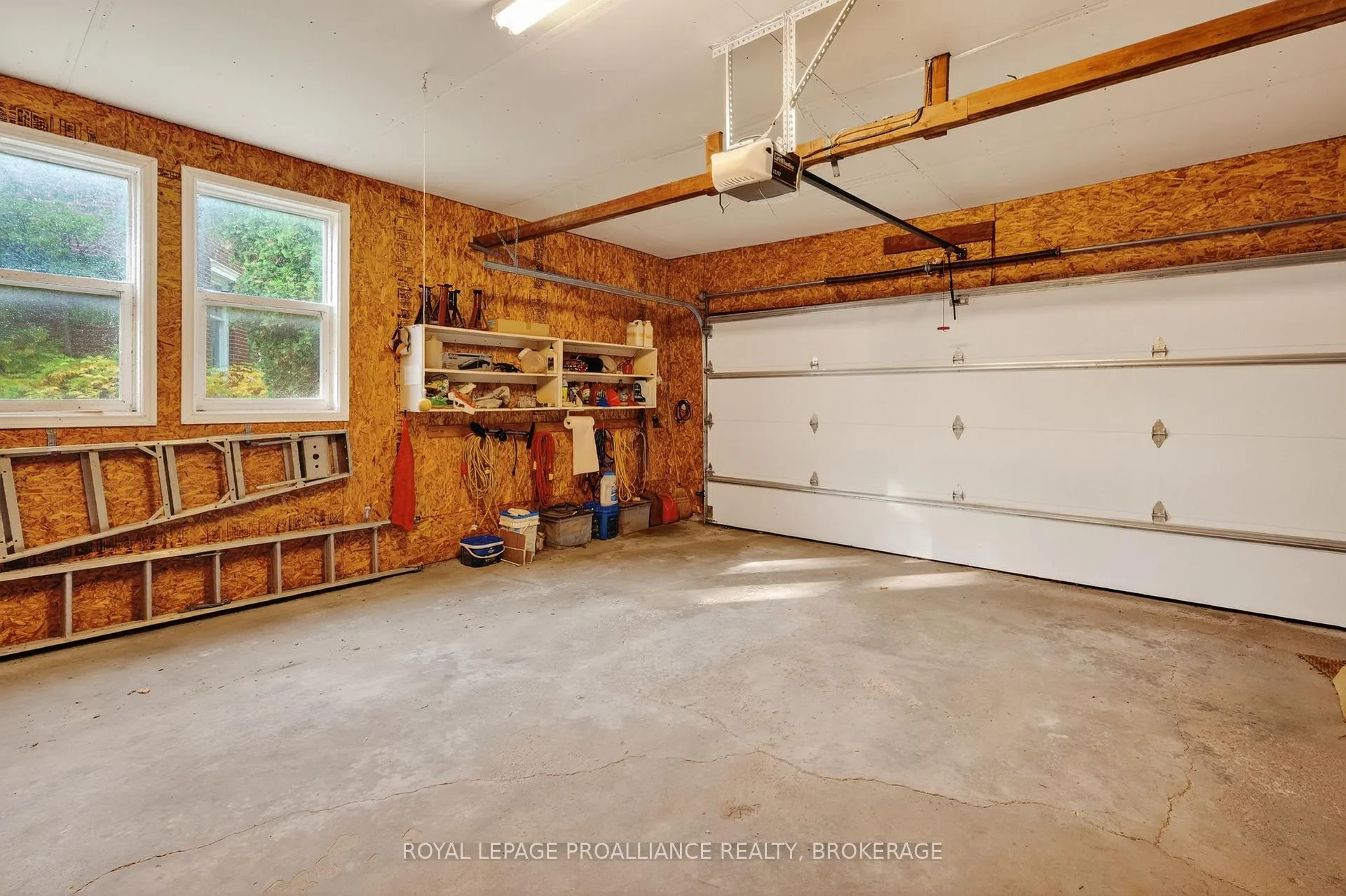 Photo 38 of 259 Fairway Hill Crescent, Kingston, Central City West — HOMEH