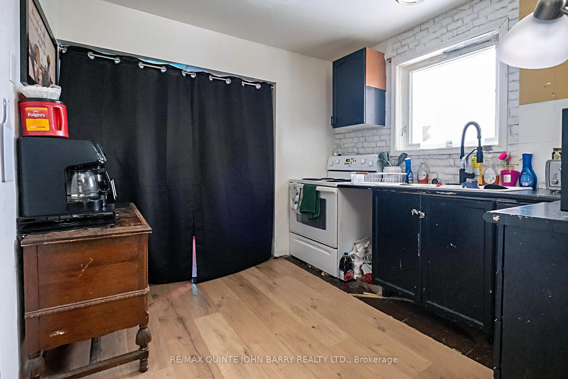 Photo 5 of 61 Kidd Avenue, Quinte West, Trenton Ward — HOMEH