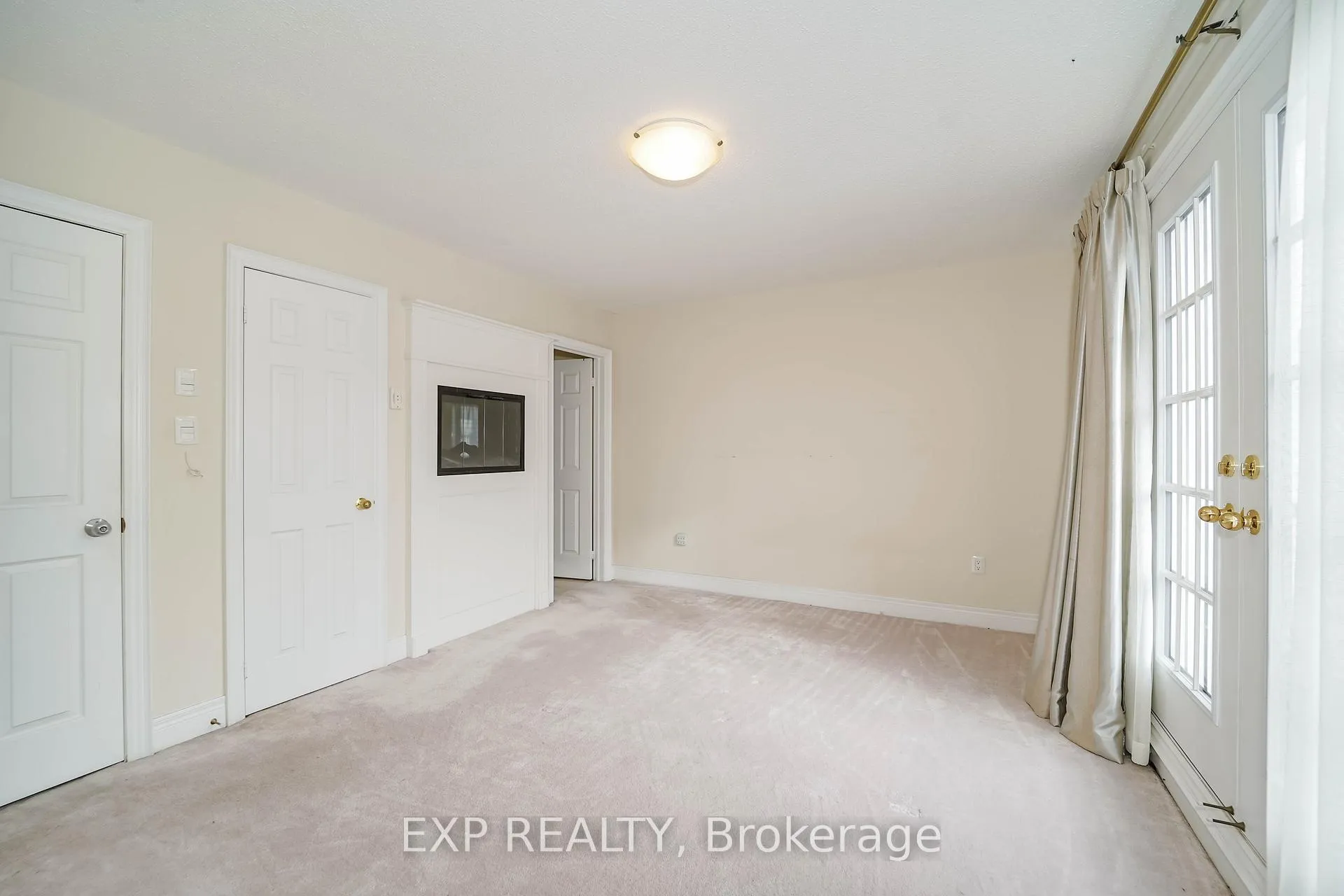 Photo 19 of 34 Bonnycastle Road, Markham, Unionville — HOMEH