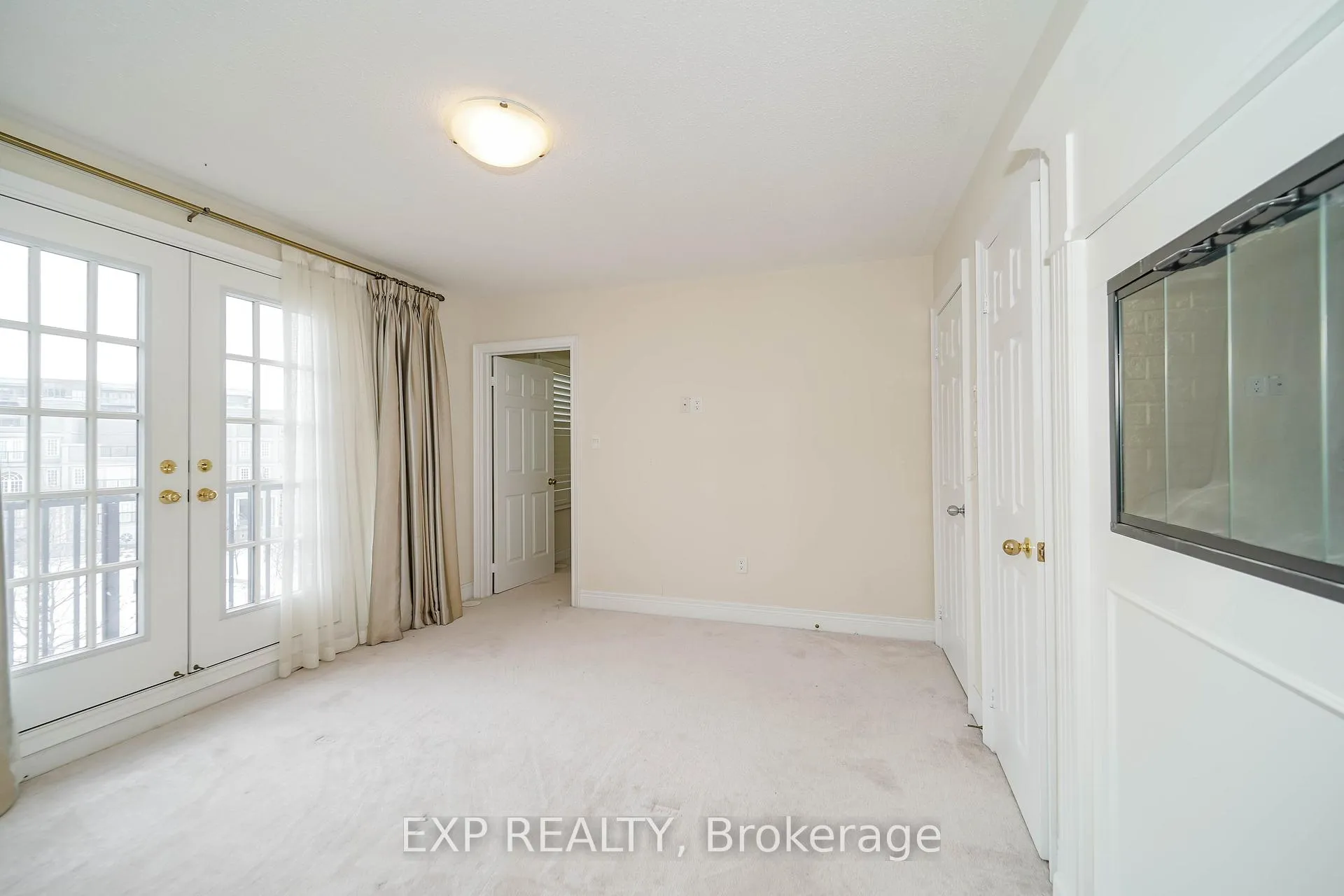 Photo 20 of 34 Bonnycastle Road, Markham, Unionville — HOMEH