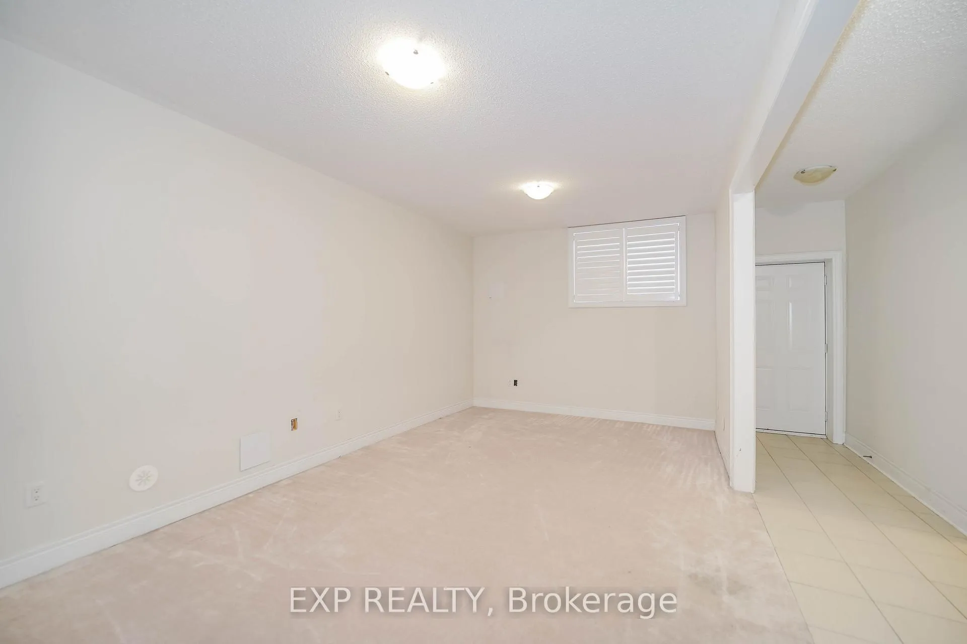 Photo 32 of 34 Bonnycastle Road, Markham, Unionville — HOMEH