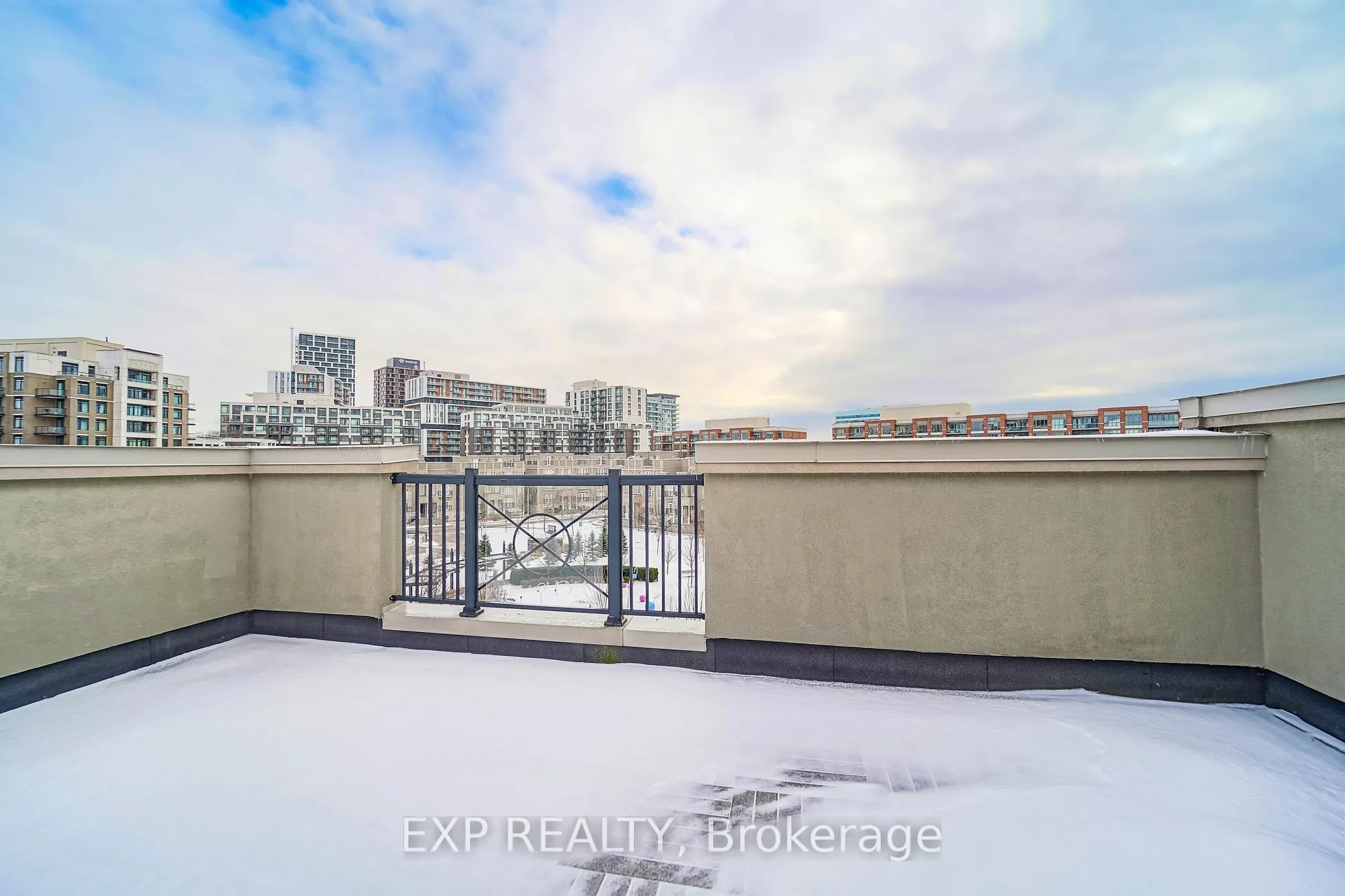 Photo 37 of 34 Bonnycastle Road, Markham, Unionville — HOMEH