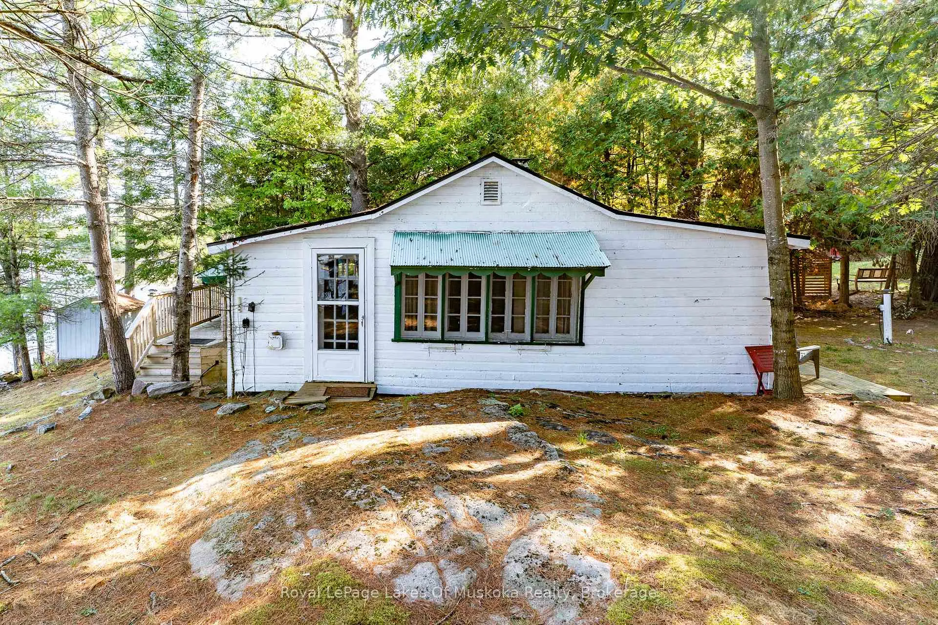 Photo 16 of 1010 Tara Lane, Gravenhurst, Wood (Gravenhurst) — HOMEH
