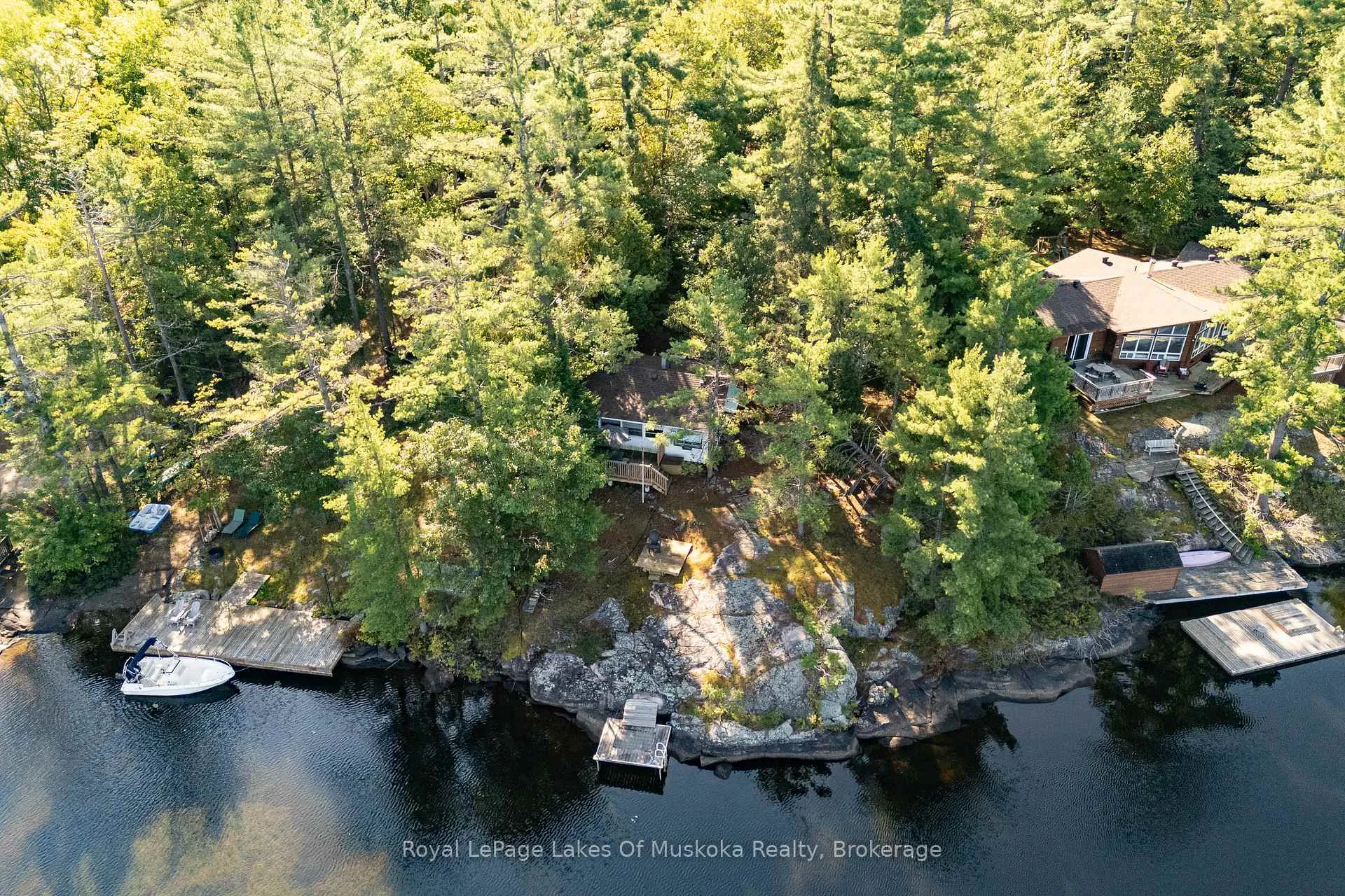 Photo 37 of 1010 Tara Lane, Gravenhurst, Wood (Gravenhurst) — HOMEH