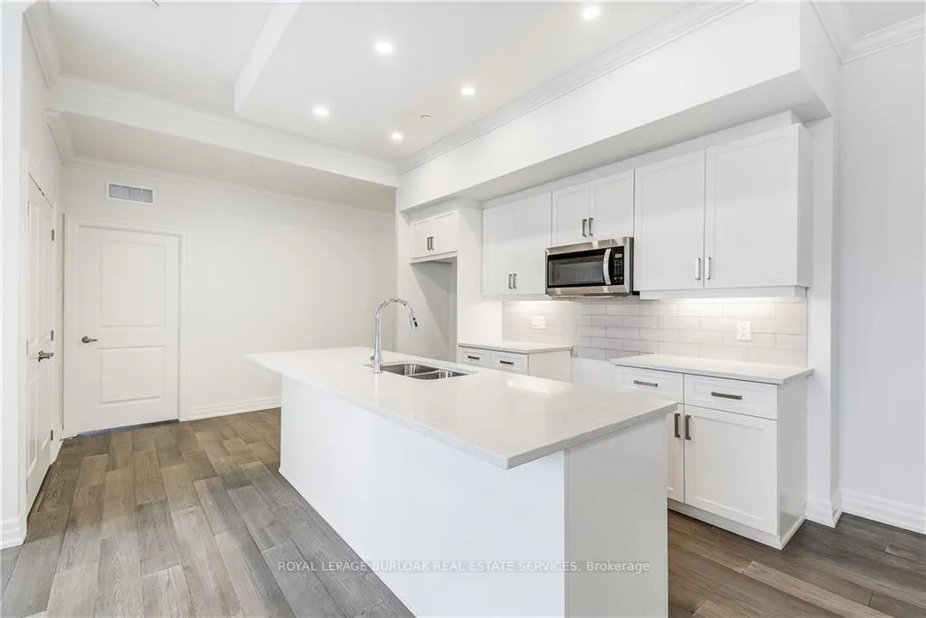 Photo 13 of Unit 101, 1880 Gordon Street, Guelph, Pineridge/Westminster Woods — HOMEH