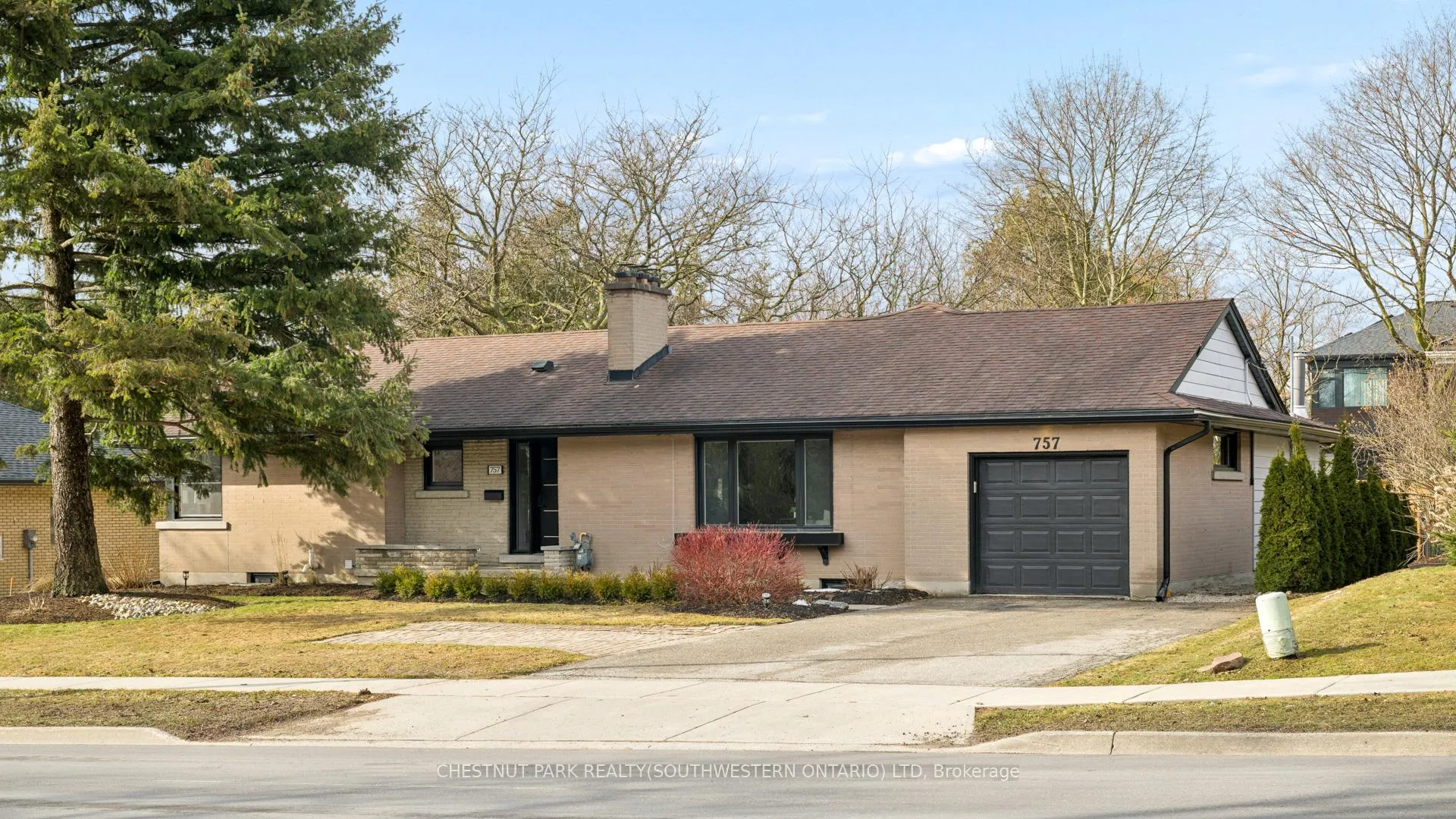 Photo 5 of 757 Westmount Road W, Kitchener, Westmount - Kitchener — HOMEH