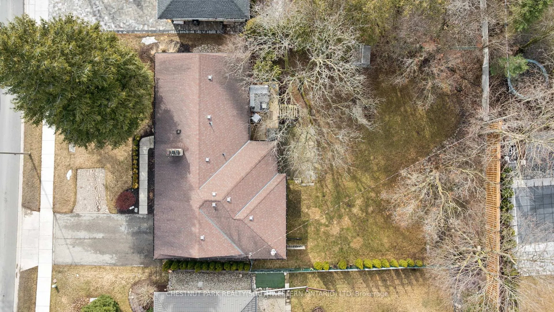 Photo 7 of 757 Westmount Road W, Kitchener, Westmount - Kitchener — HOMEH