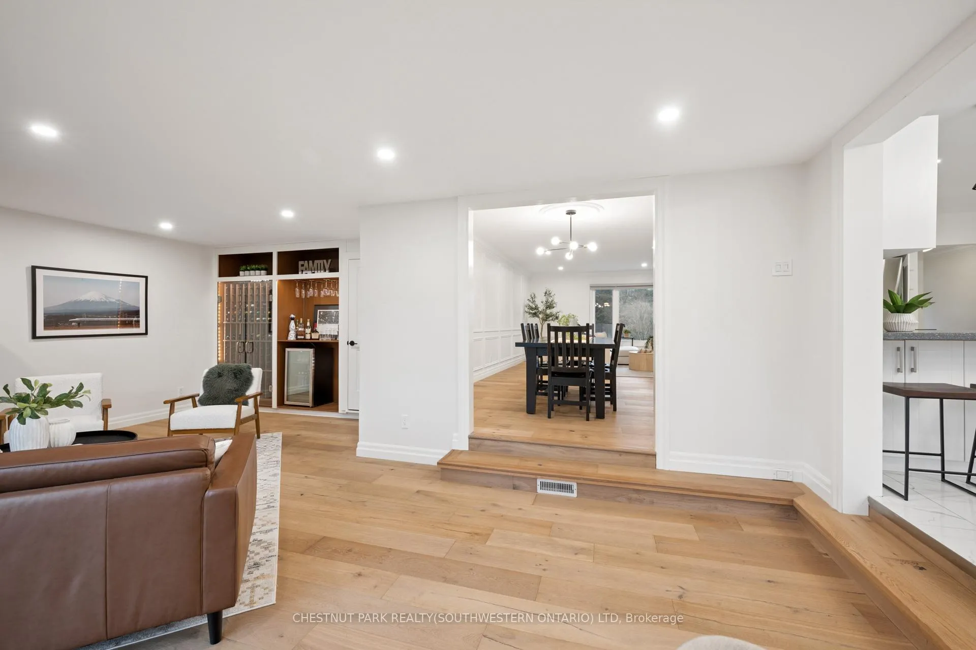 Photo 17 of 757 Westmount Road W, Kitchener, Westmount - Kitchener — HOMEH