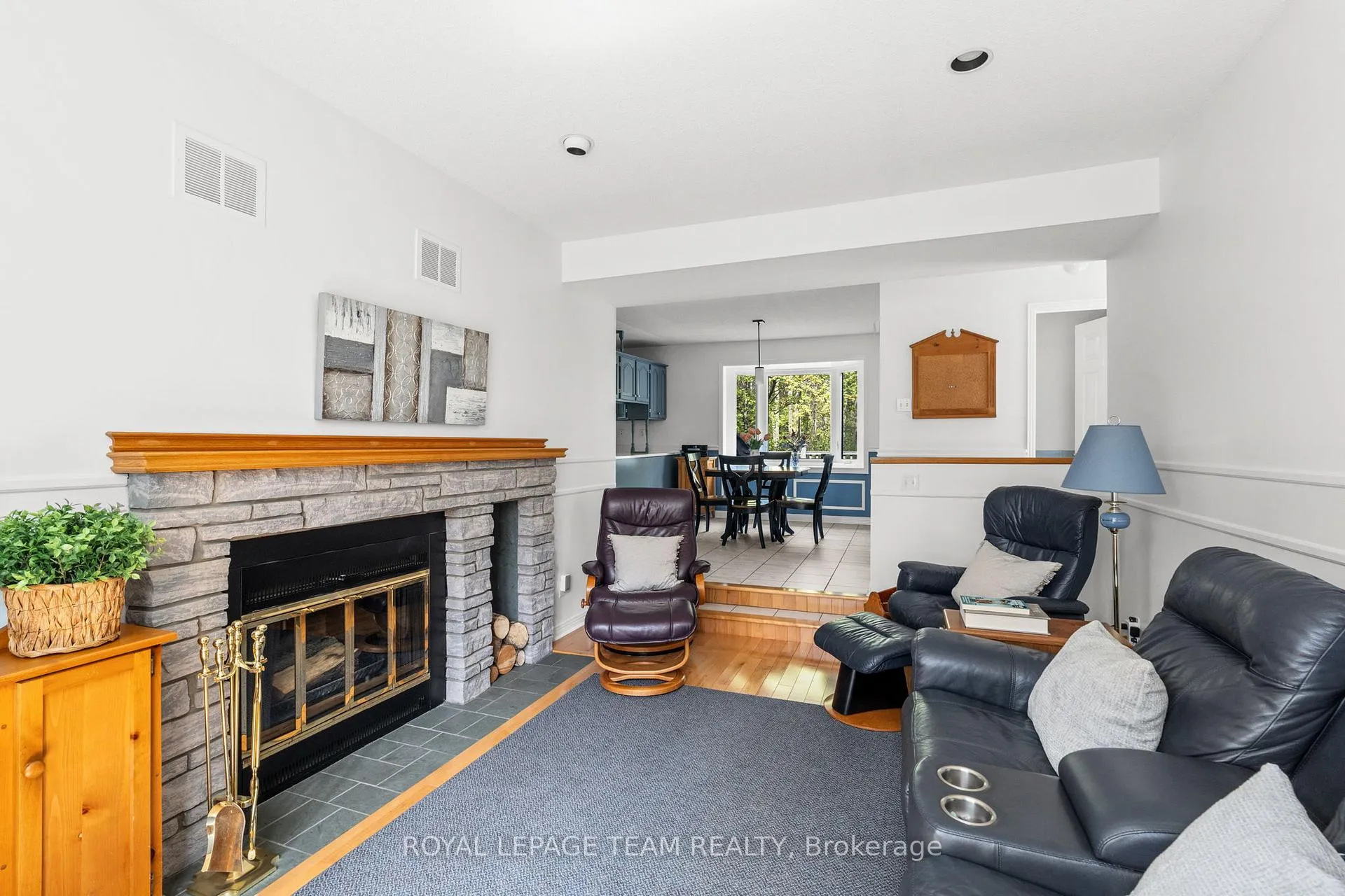 Photo 12 of 5517 Cedar Drive, Ottawa, Manotick East to Manotick Station — HOMEH