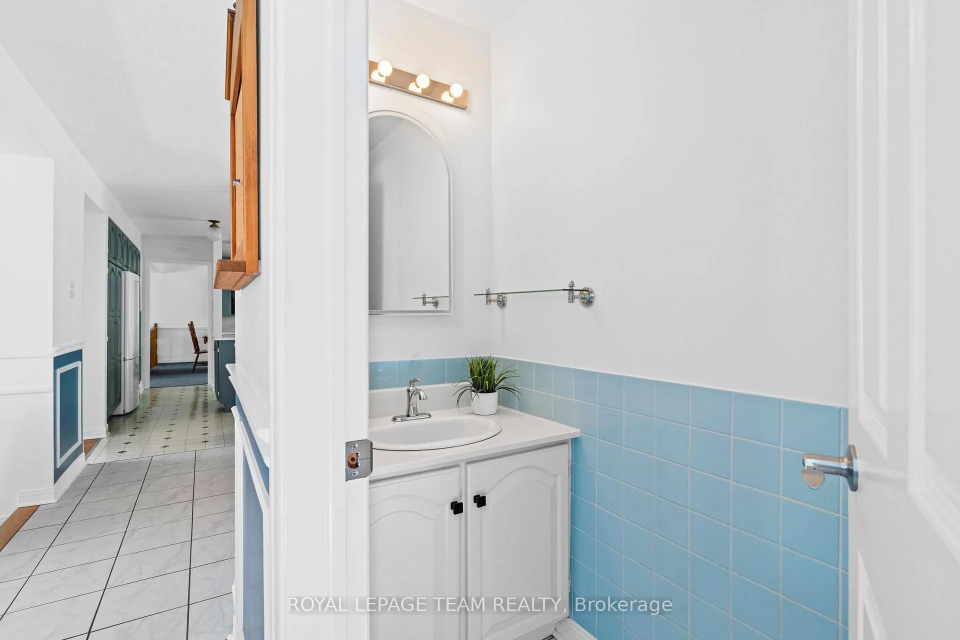 Photo 19 of 5517 Cedar Drive, Ottawa, Manotick East to Manotick Station — HOMEH
