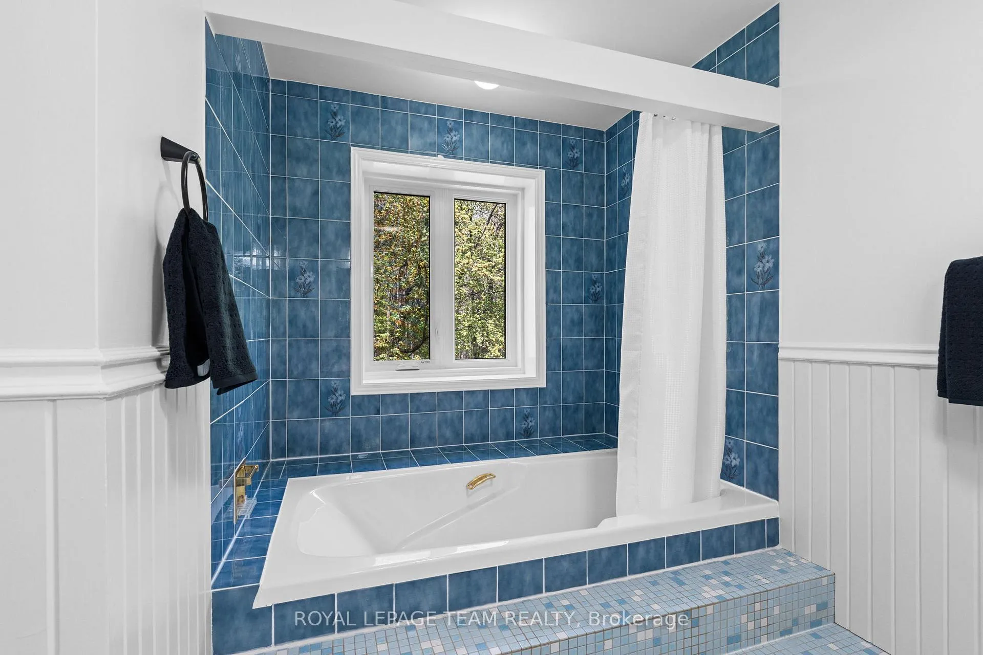 Photo 26 of 5517 Cedar Drive, Ottawa, Manotick East to Manotick Station — HOMEH