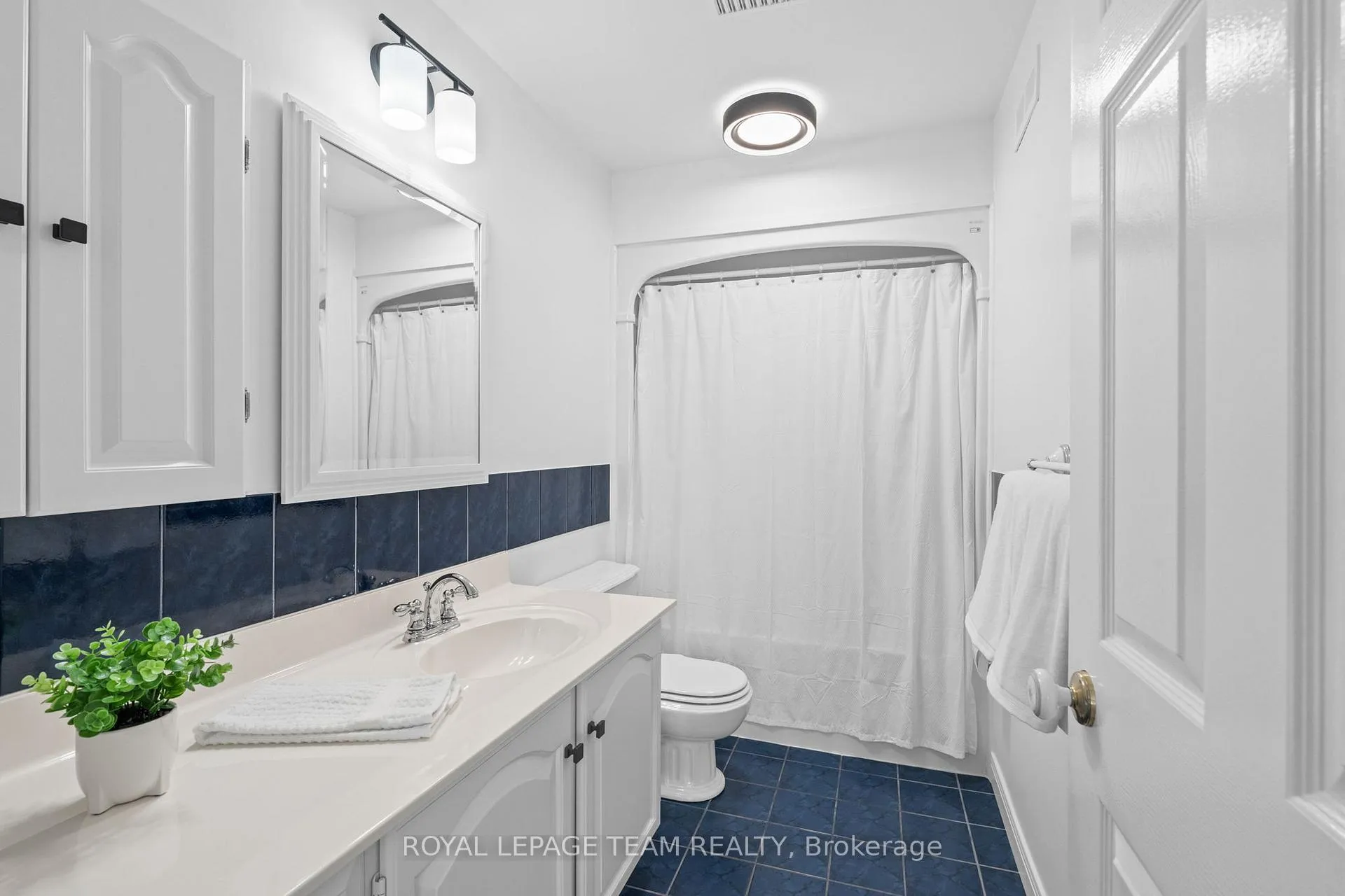 Photo 34 of 5517 Cedar Drive, Ottawa, Manotick East to Manotick Station — HOMEH