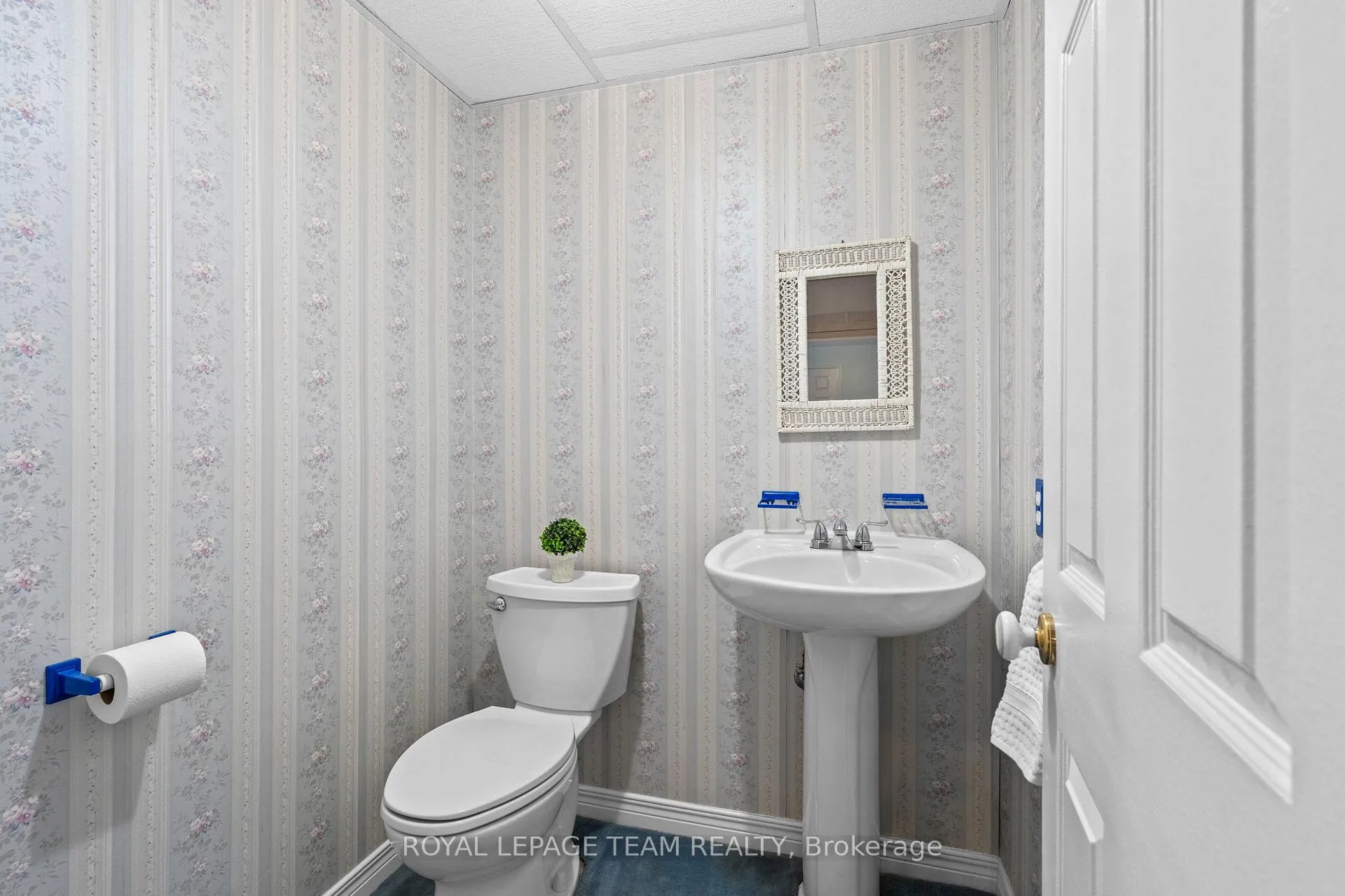 Photo 37 of 5517 Cedar Drive, Ottawa, Manotick East to Manotick Station — HOMEH