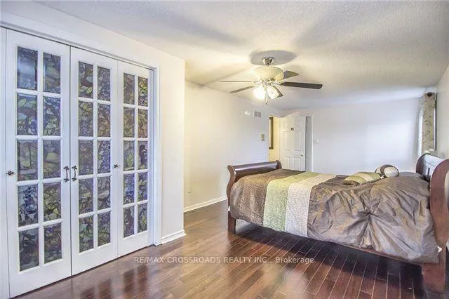 Photo 8 of 2 Hampstead Court, Markham, Milliken Mills East — HOMEH