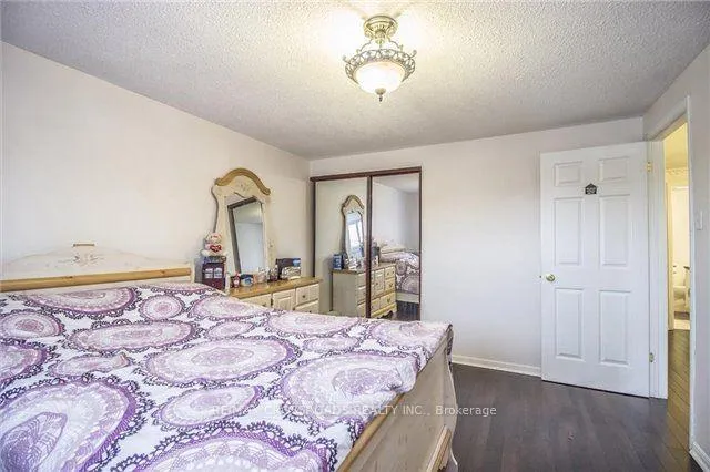 Photo 9 of 2 Hampstead Court, Markham, Milliken Mills East — HOMEH