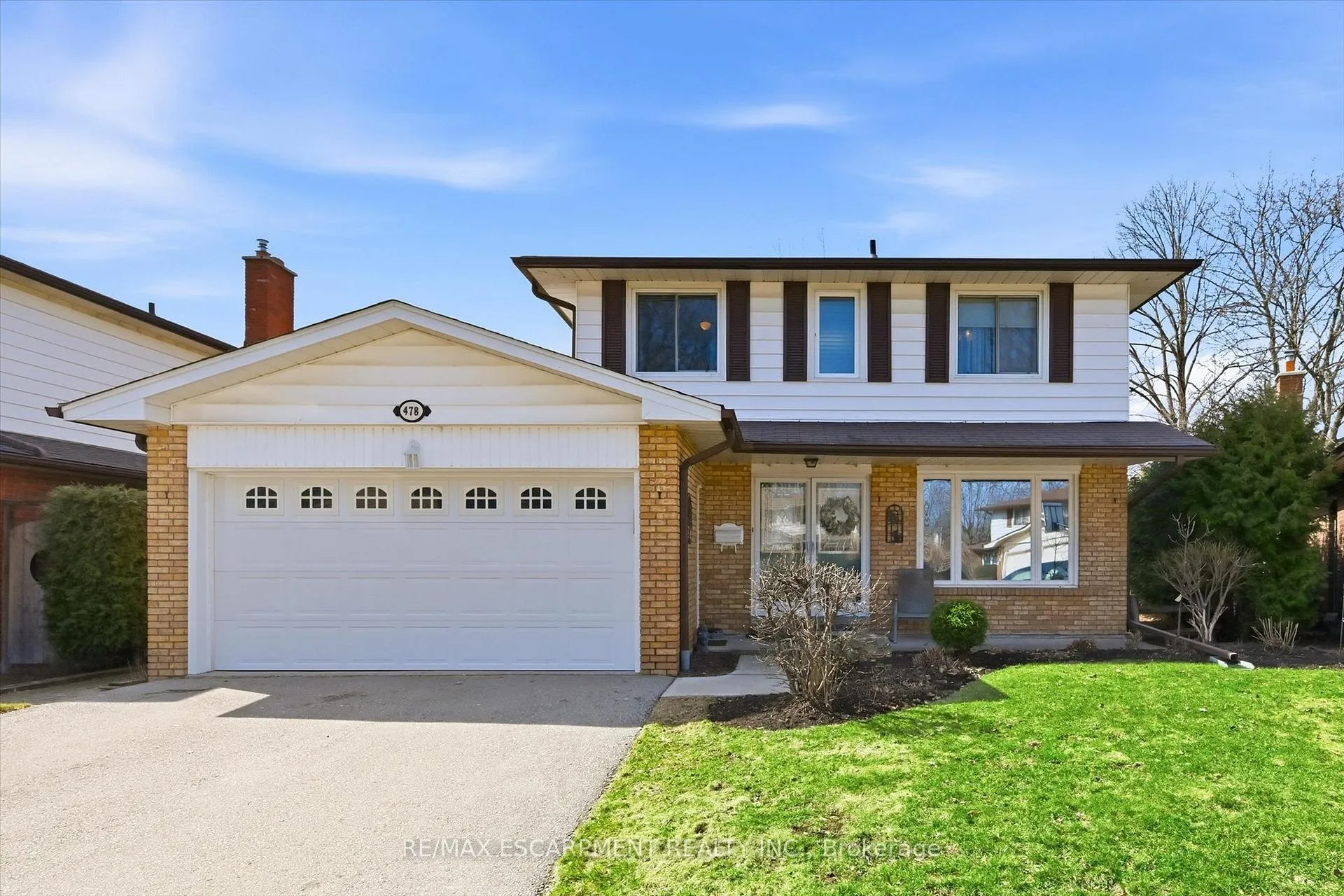 Photo 1 of 478 Featherstone Court, Burlington, Shoreacres — HOMEH