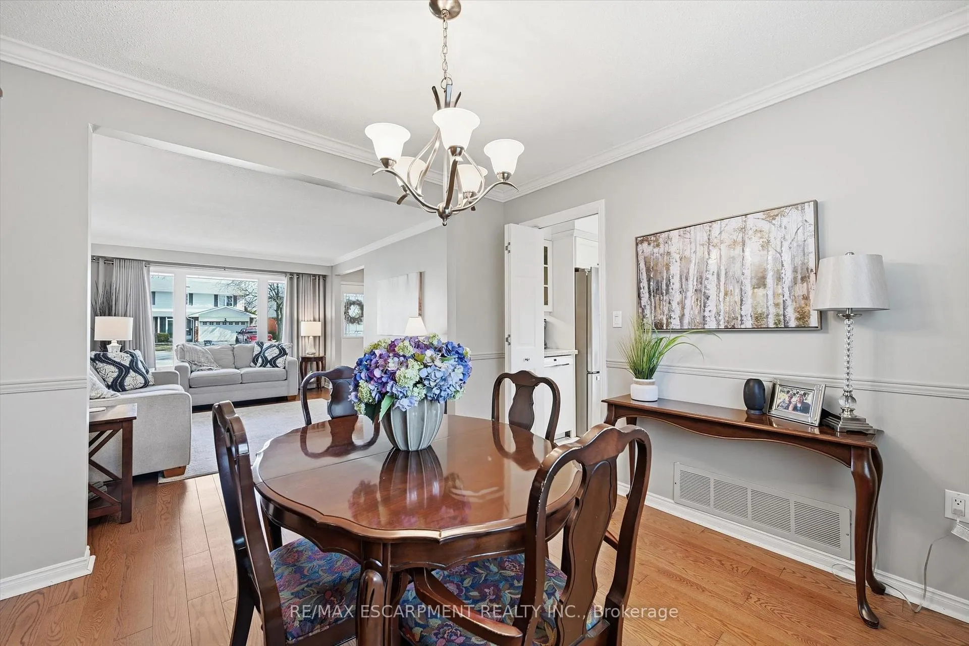 Photo 11 of 478 Featherstone Court, Burlington, Shoreacres — HOMEH