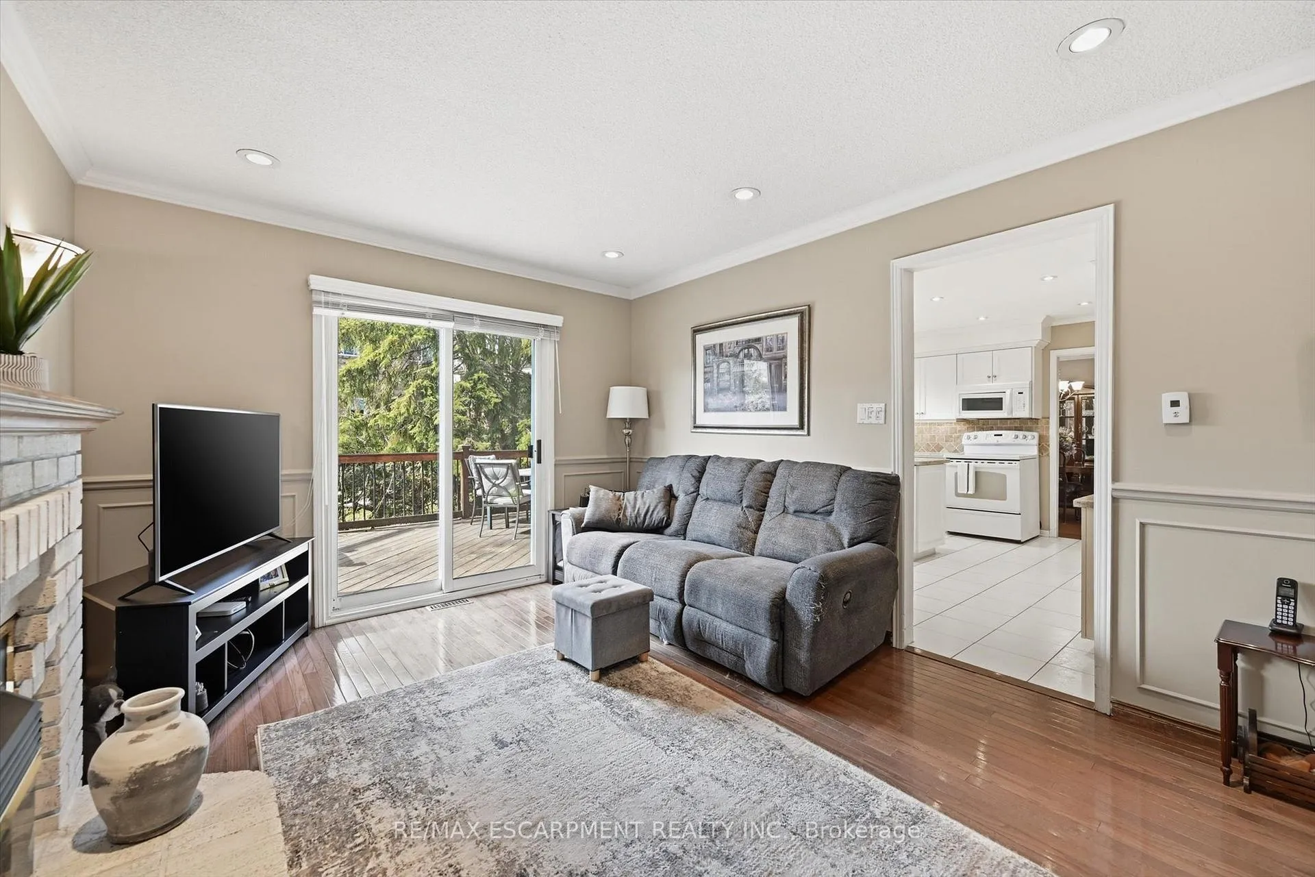 Photo 20 of 478 Featherstone Court, Burlington, Shoreacres — HOMEH