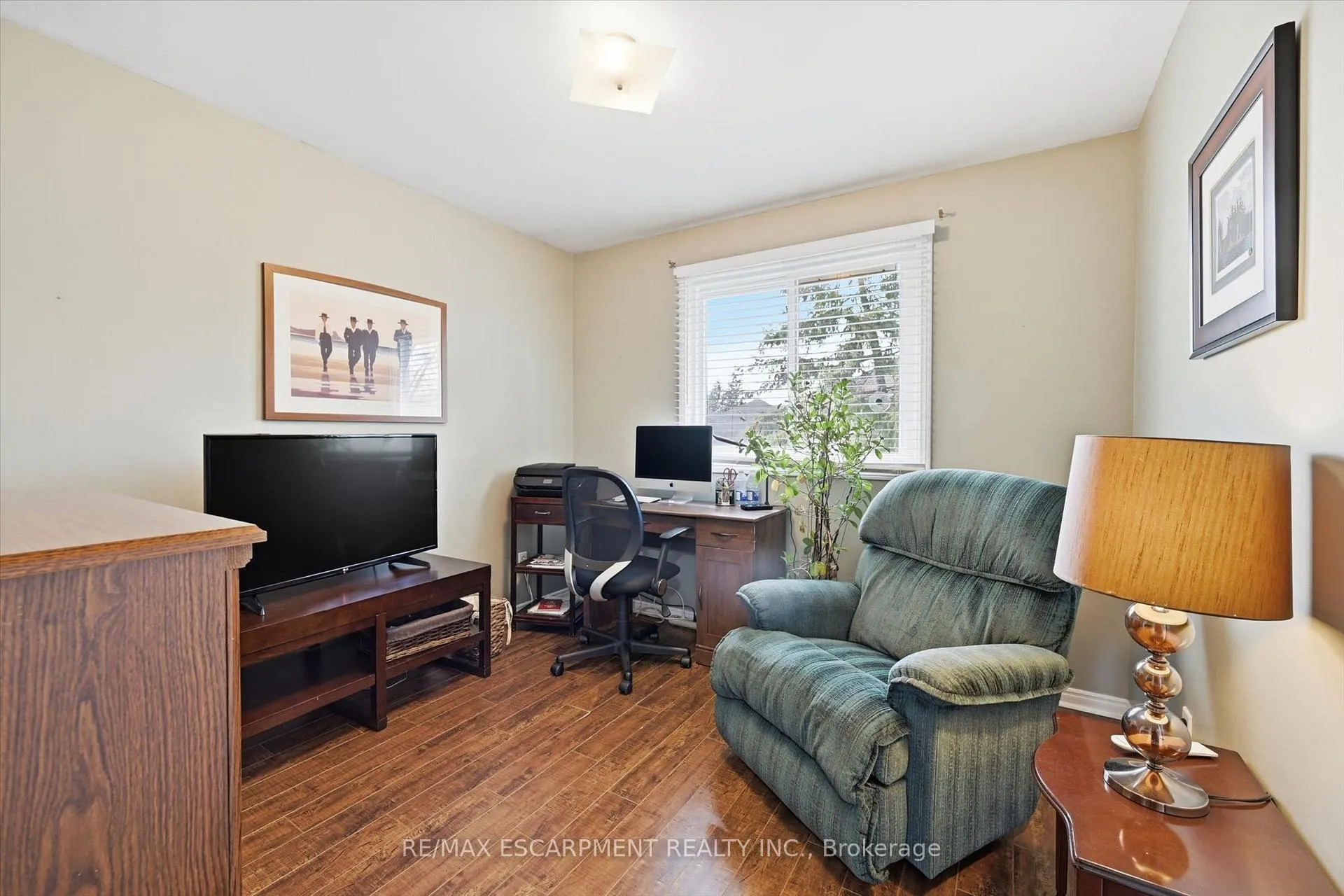Photo 28 of 478 Featherstone Court, Burlington, Shoreacres — HOMEH