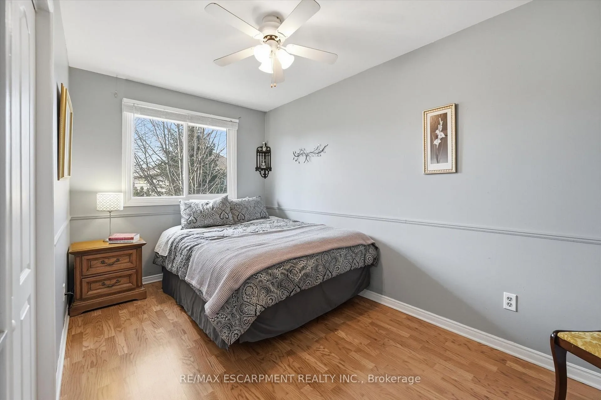 Photo 32 of 478 Featherstone Court, Burlington, Shoreacres — HOMEH
