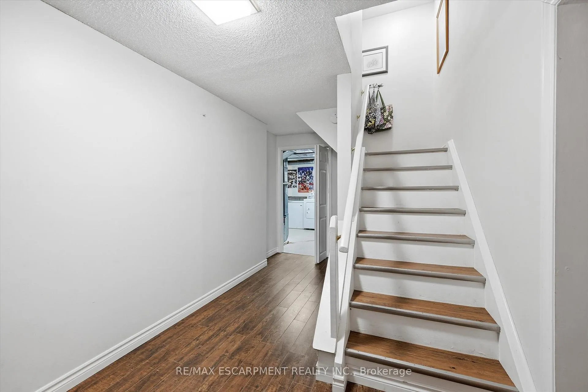 Photo 39 of 478 Featherstone Court, Burlington, Shoreacres — HOMEH