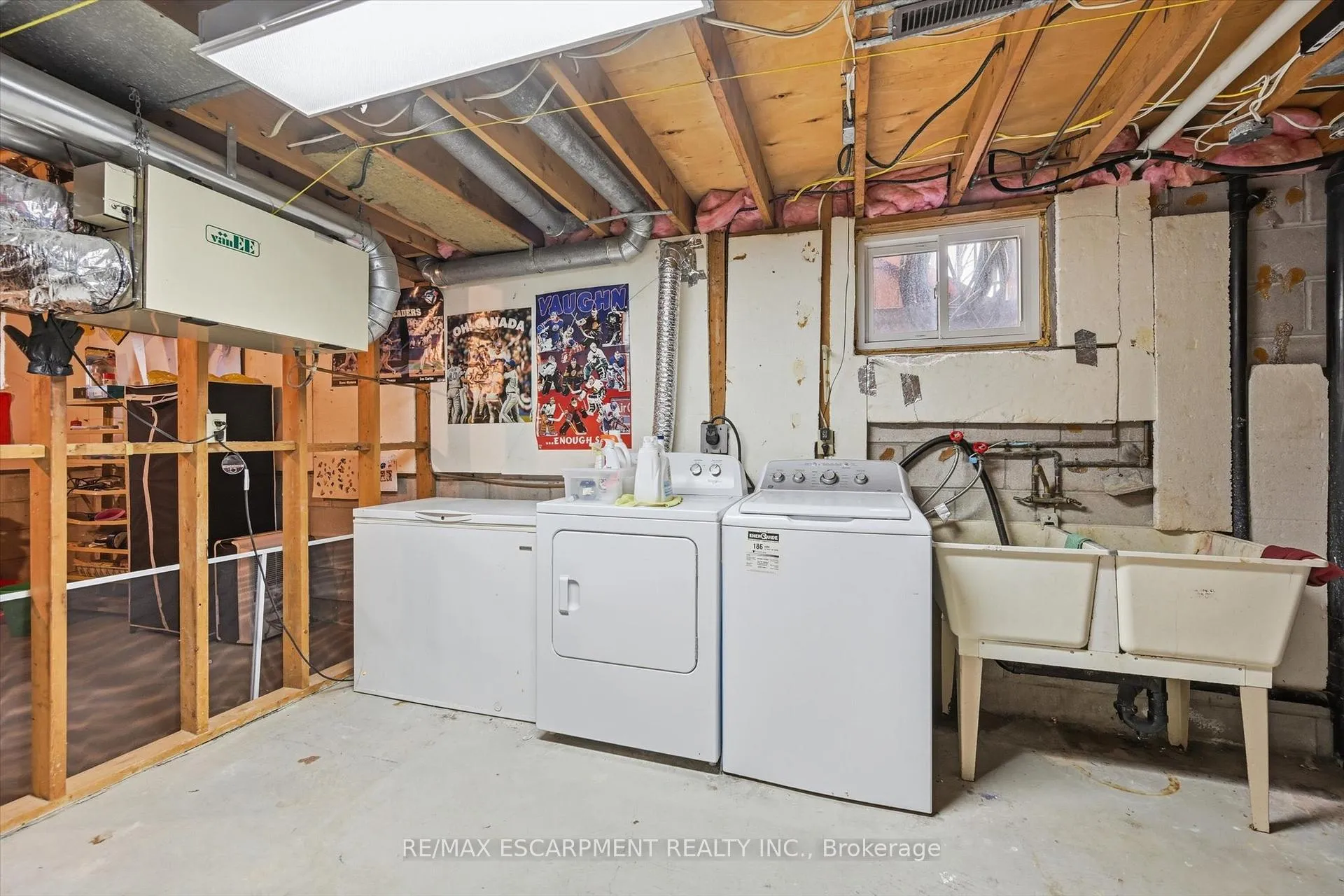 Photo 44 of 478 Featherstone Court, Burlington, Shoreacres — HOMEH