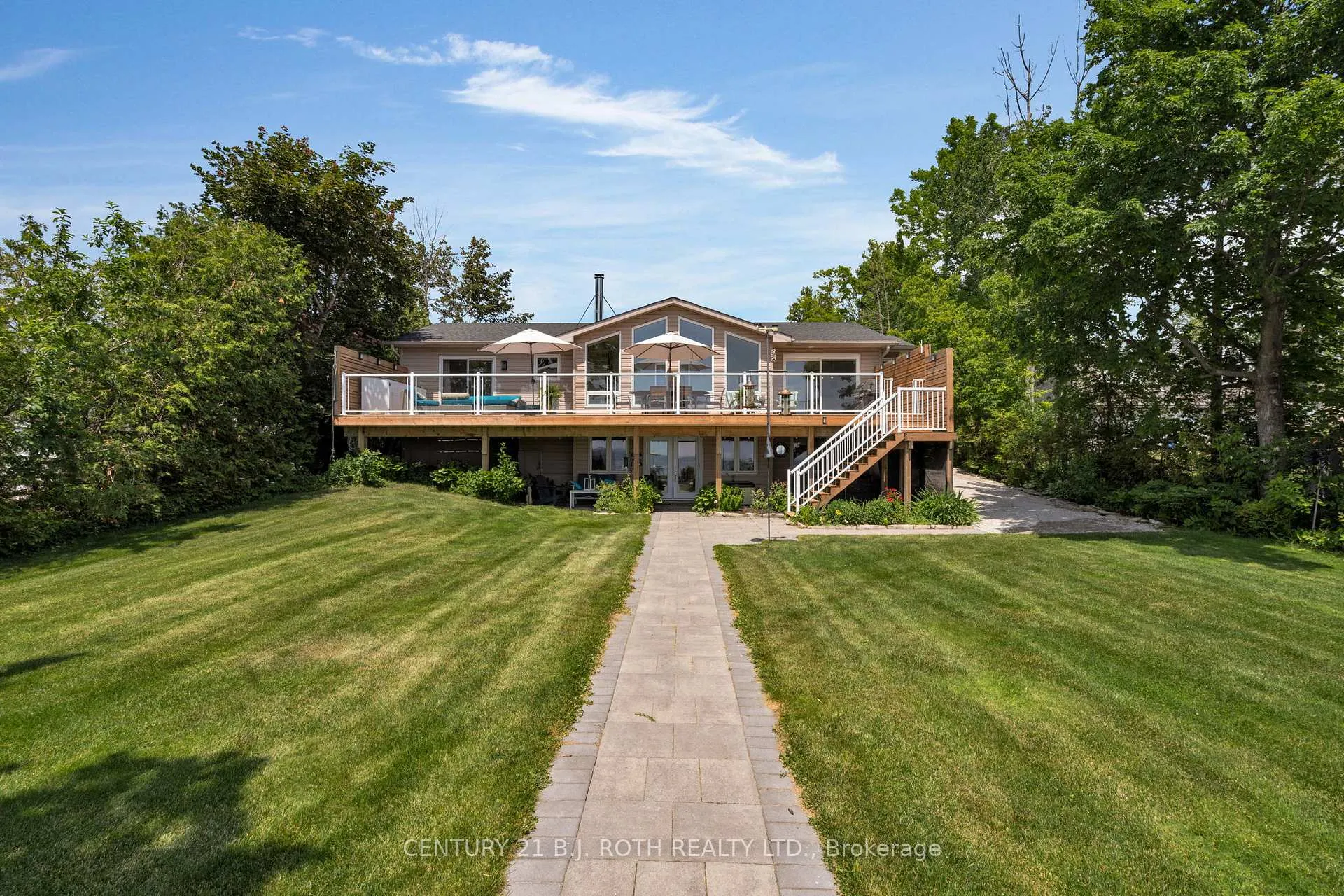 Photo 31 of 95 lakeshore Road E, Oro-Medonte, Rural Oro-Medonte — HOMEH
