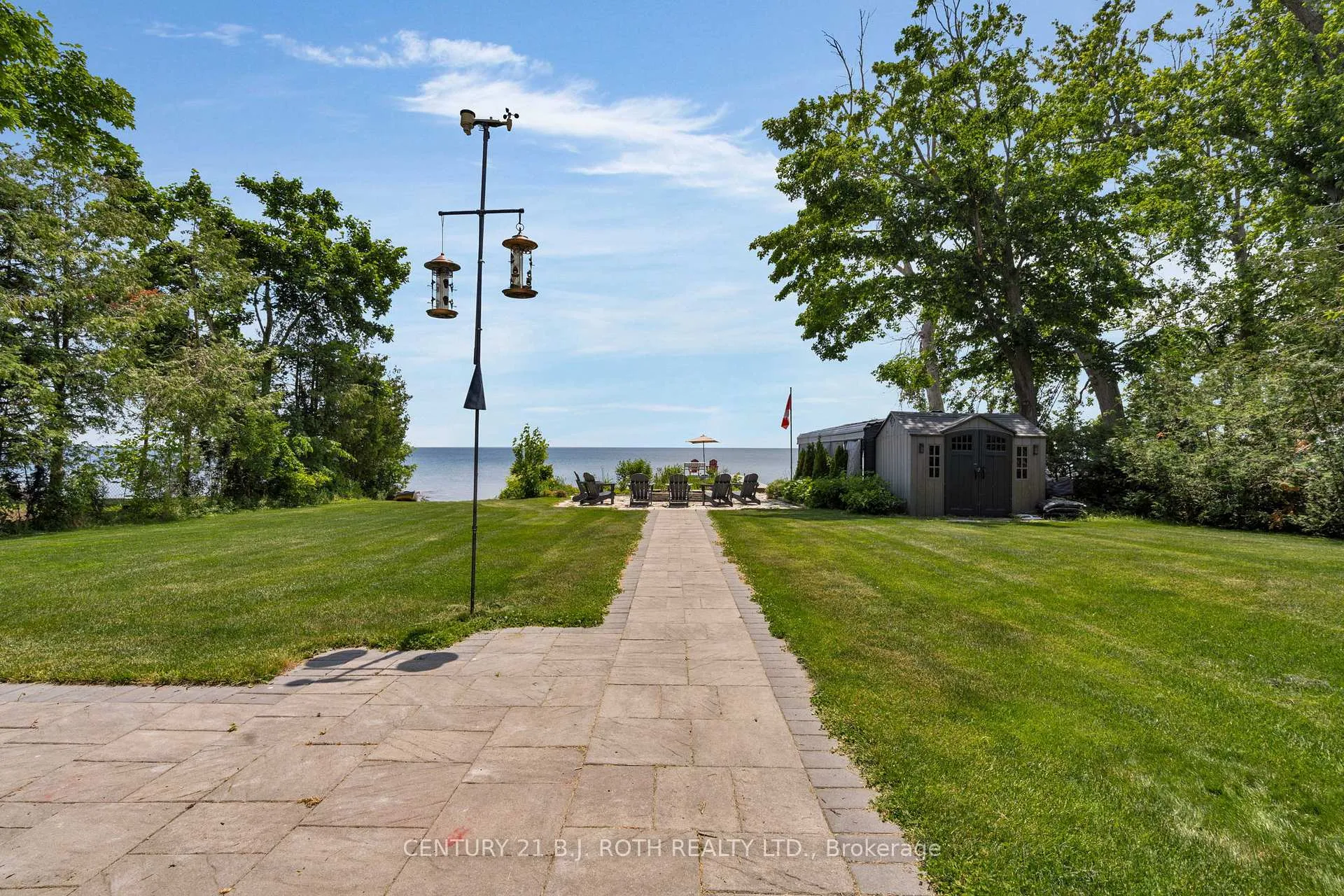 Photo 36 of 95 lakeshore Road E, Oro-Medonte, Rural Oro-Medonte — HOMEH
