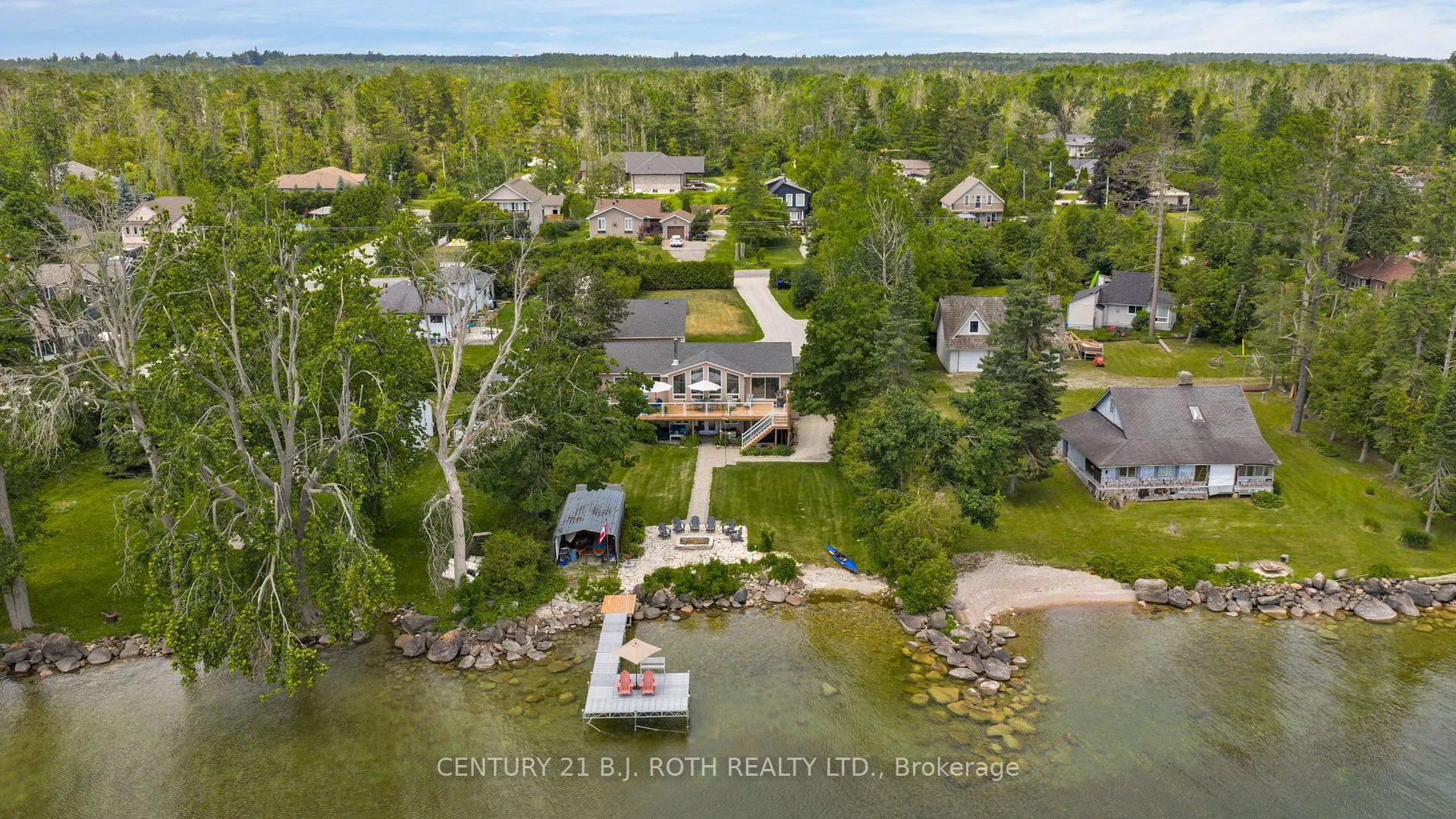 Photo 43 of 95 lakeshore Road E, Oro-Medonte, Rural Oro-Medonte — HOMEH