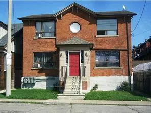 Photo 1 of 8 St Matthews Avenue, Hamilton, Beasley — HOMEH