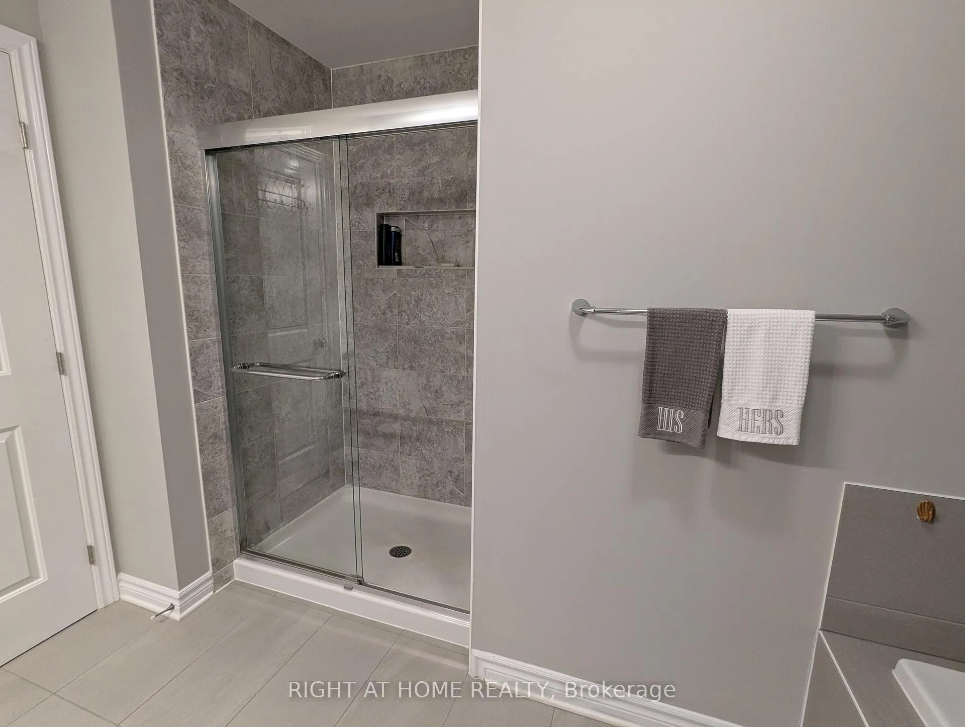 Photo 19 of 699 Sora Way, Ottawa, Blossom Park/Kemp Park/Findlay Creek — HOMEH