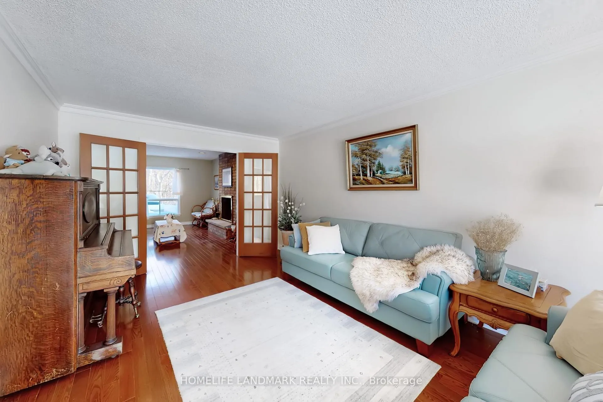 Photo 8 of 16 Willis Drive, Aurora, Aurora Highlands — HOMEH