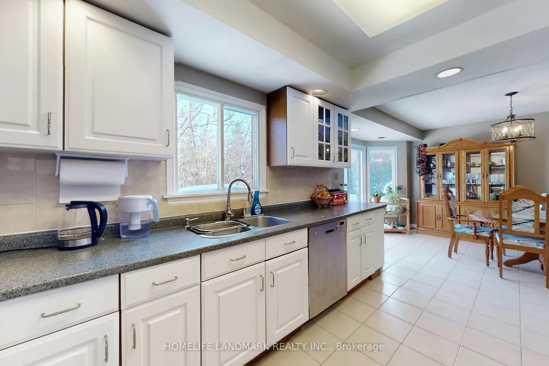 Photo 13 of 16 Willis Drive, Aurora, Aurora Highlands — HOMEH