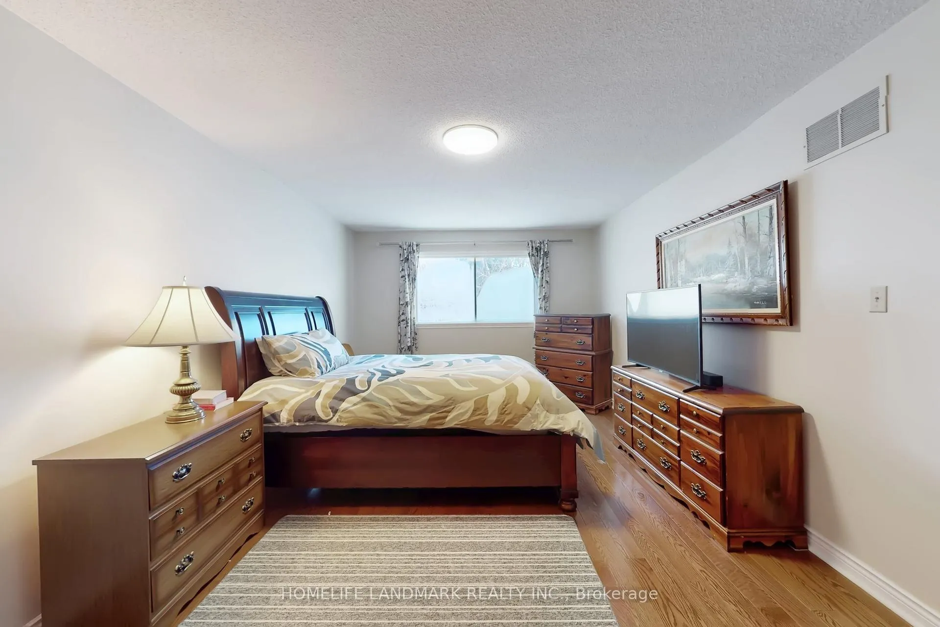 Photo 20 of 16 Willis Drive, Aurora, Aurora Highlands — HOMEH