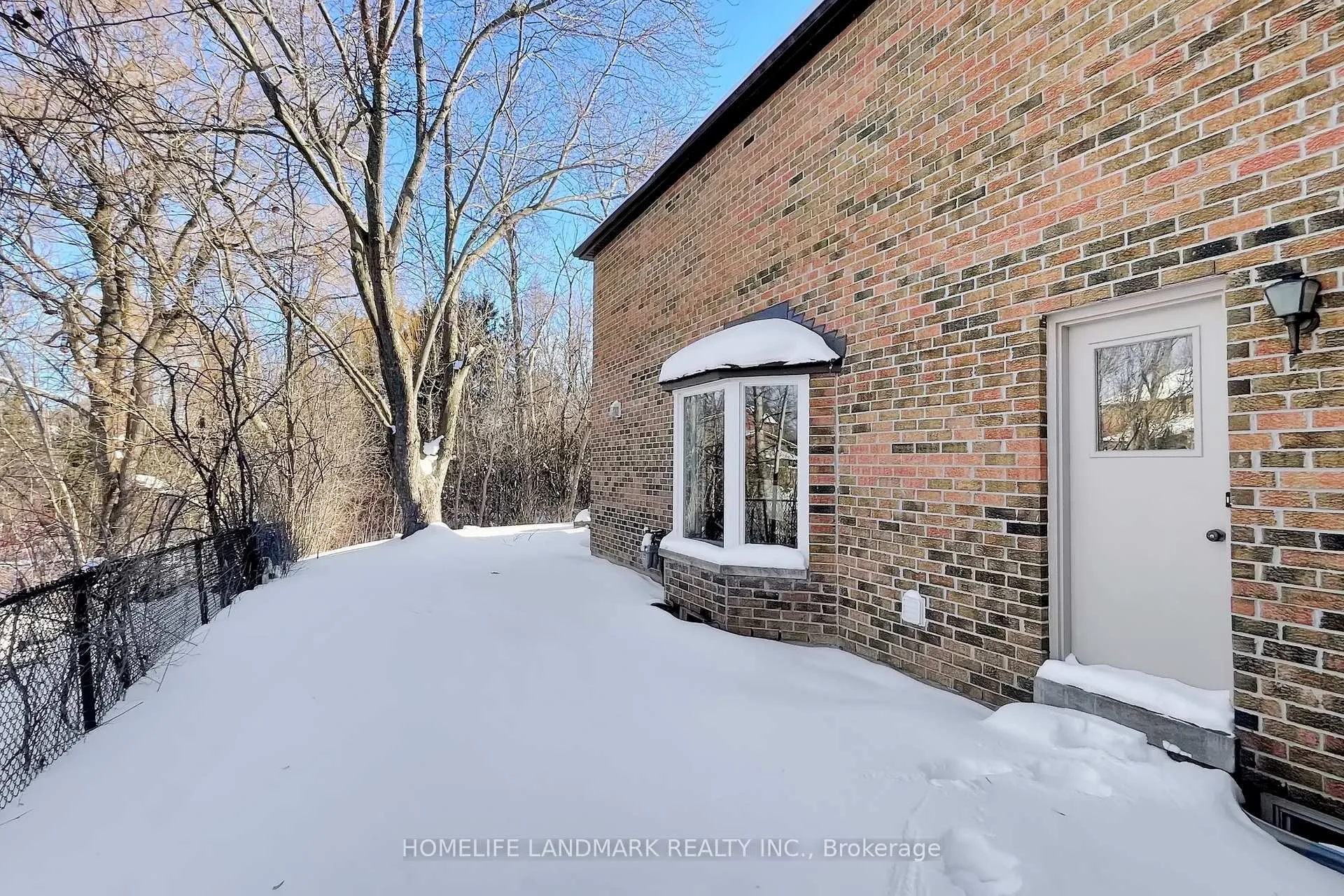 Photo 37 of 16 Willis Drive, Aurora, Aurora Highlands — HOMEH
