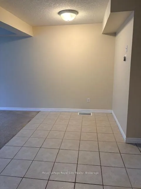 Photo 7 of Unit 73, 165 Terraview Crescent, Guelph, Kortright West — HOMEH