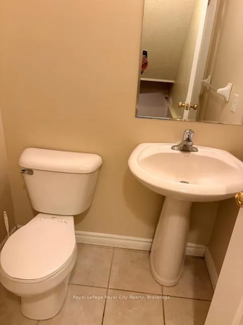 Photo 9 of Unit 73, 165 Terraview Crescent, Guelph, Kortright West — HOMEH