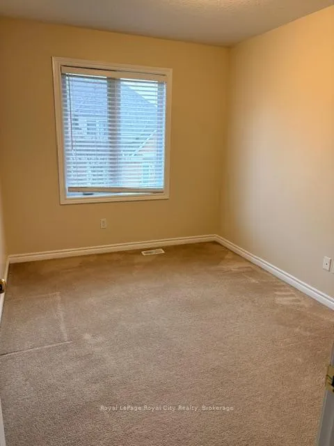 Photo 19 of Unit 73, 165 Terraview Crescent, Guelph, Kortright West — HOMEH