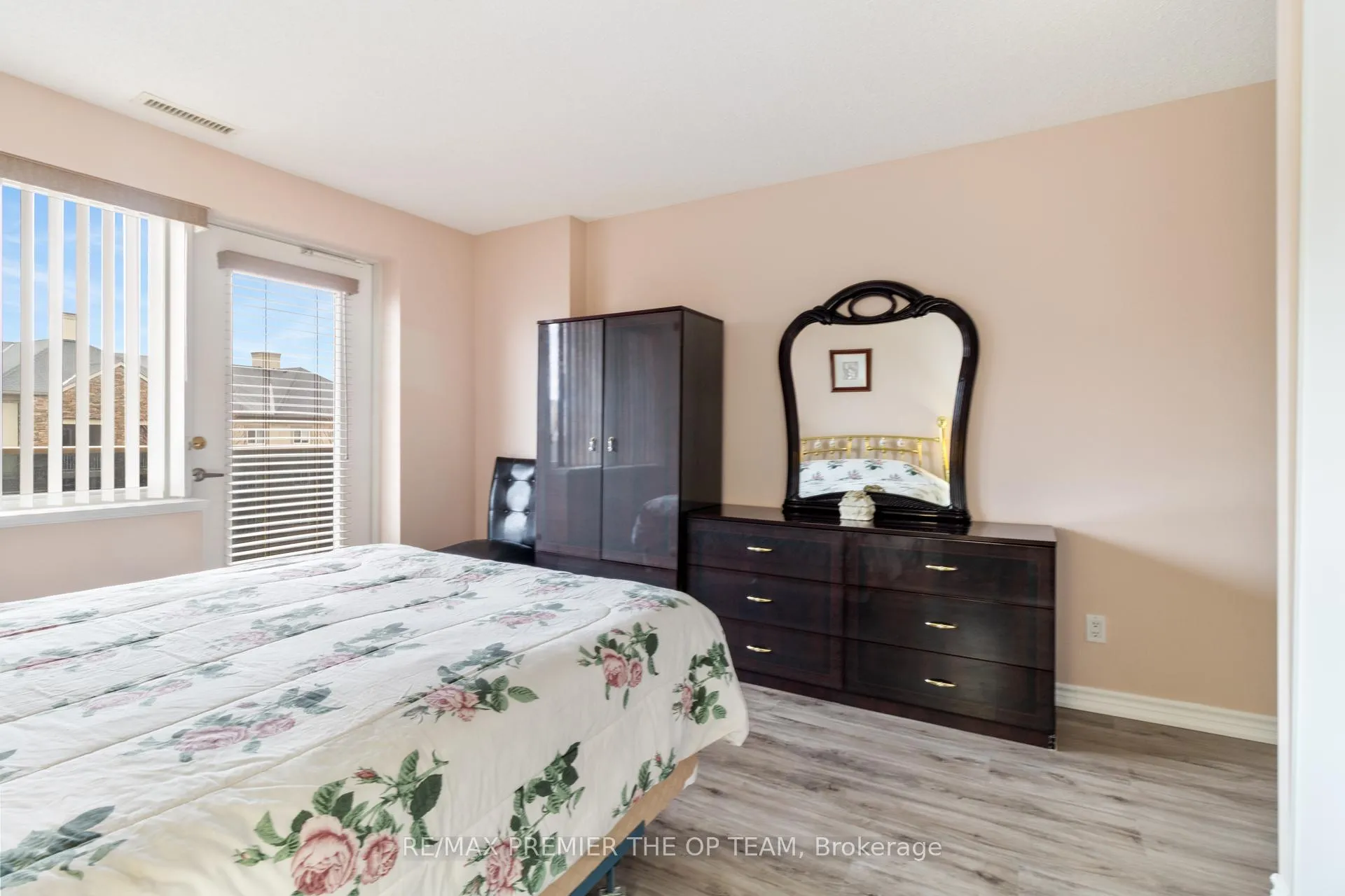 Photo 15 of Unit 403, 7 Dayspring Circle, Brampton, Goreway Drive Corridor — HOMEH