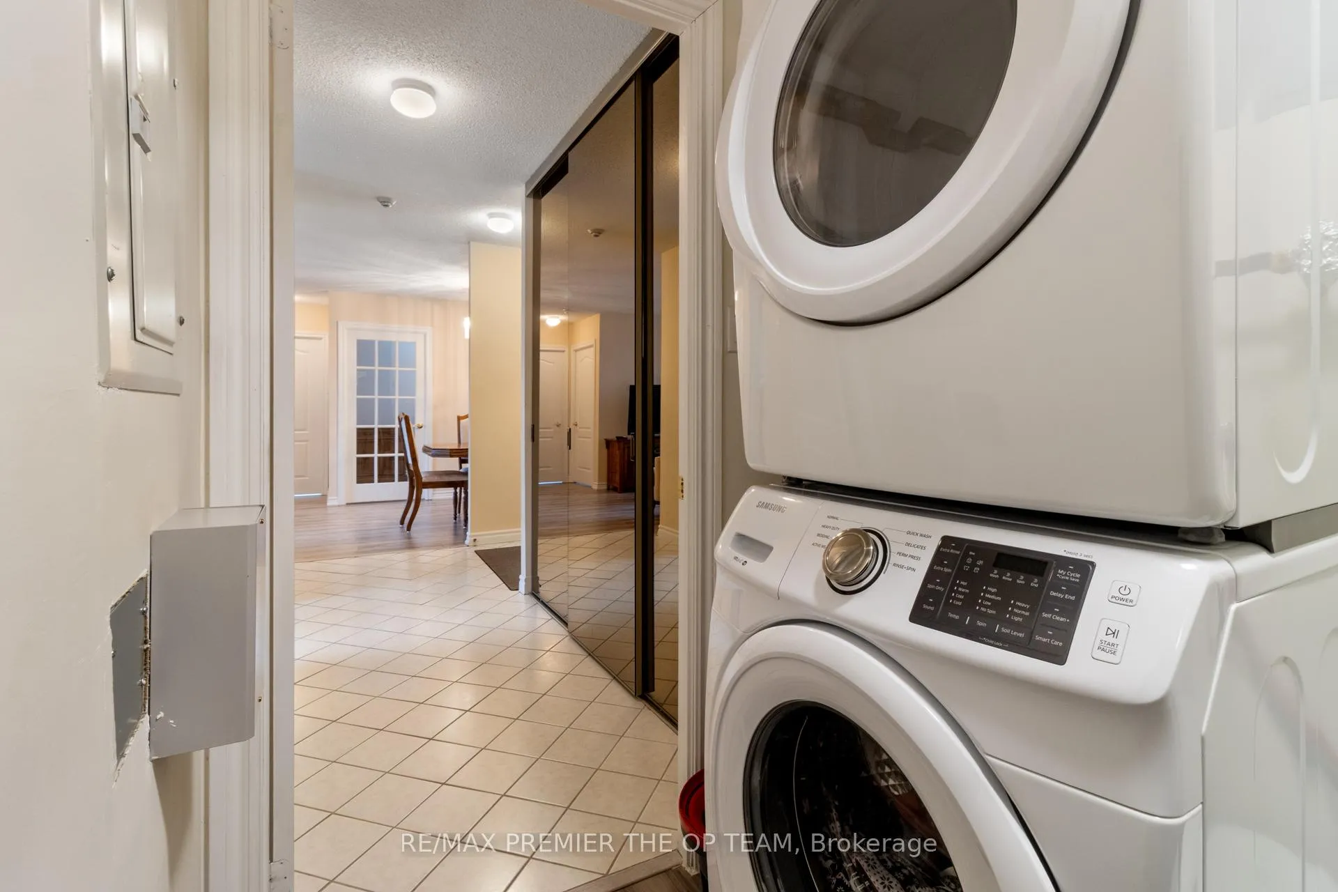 Photo 19 of Unit 403, 7 Dayspring Circle, Brampton, Goreway Drive Corridor — HOMEH