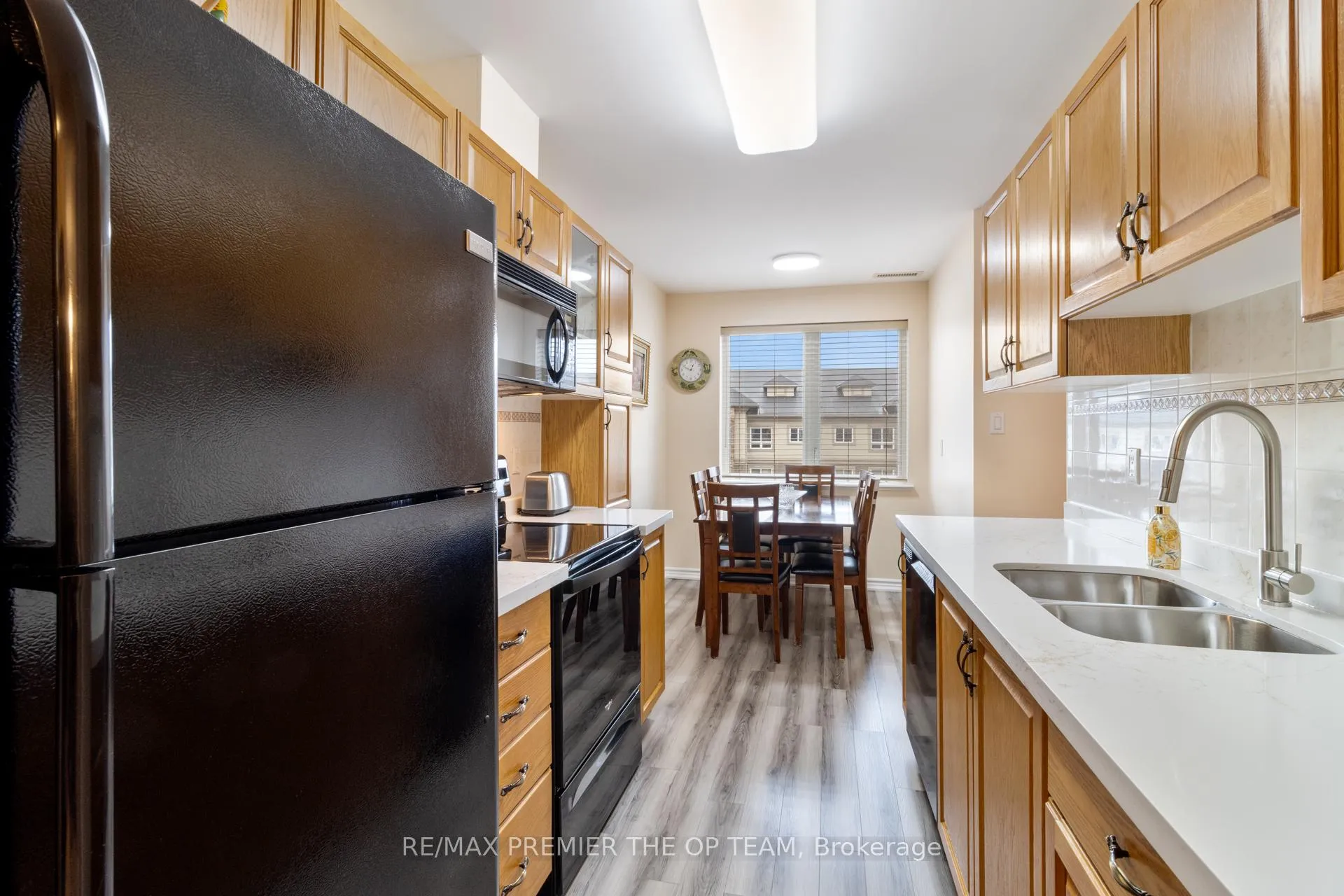 Photo 20 of Unit 403, 7 Dayspring Circle, Brampton, Goreway Drive Corridor — HOMEH
