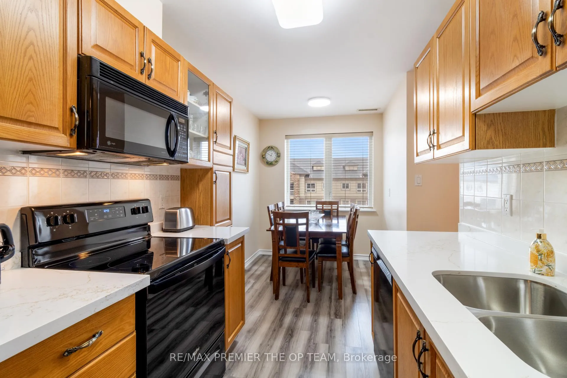 Photo 21 of Unit 403, 7 Dayspring Circle, Brampton, Goreway Drive Corridor — HOMEH