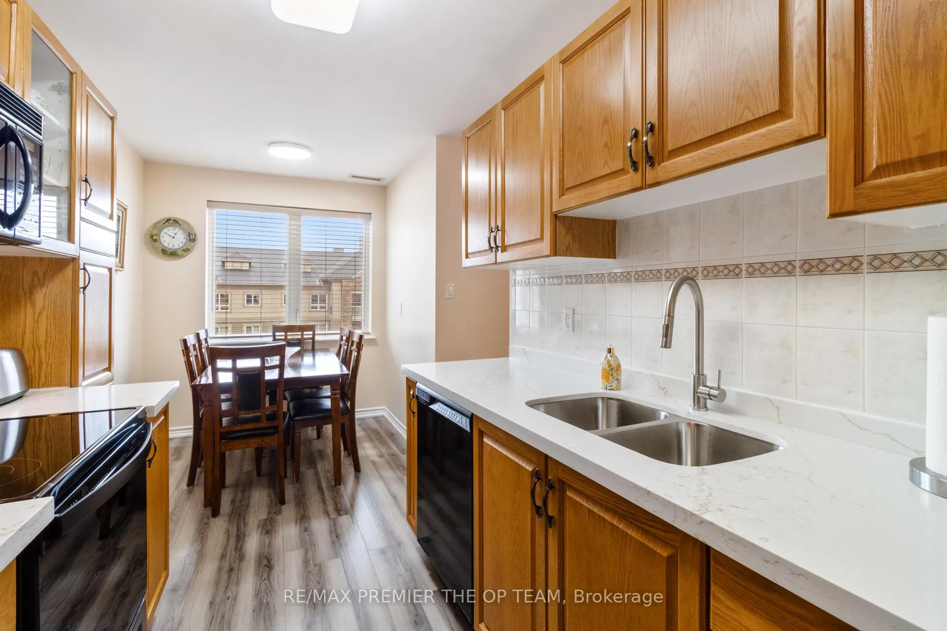 Photo 22 of Unit 403, 7 Dayspring Circle, Brampton, Goreway Drive Corridor — HOMEH