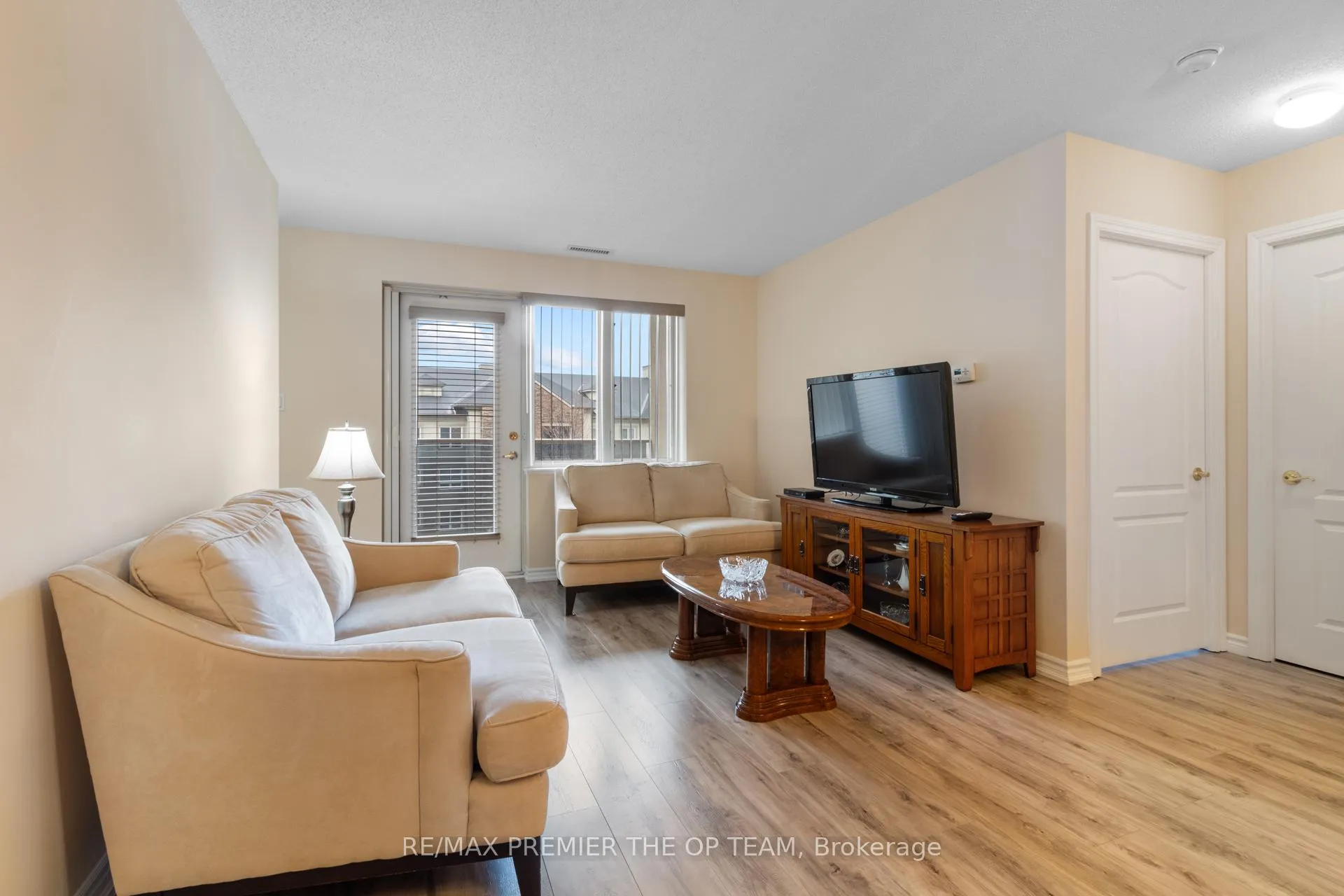 Photo 27 of Unit 403, 7 Dayspring Circle, Brampton, Goreway Drive Corridor — HOMEH