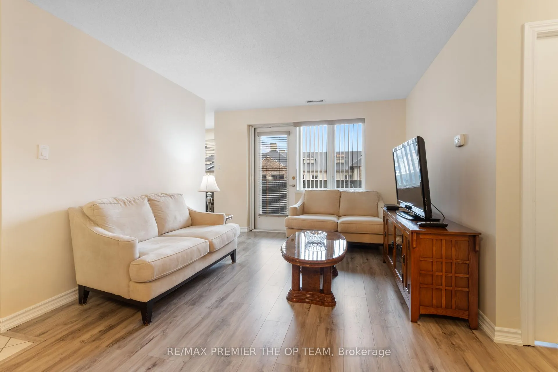 Photo 28 of Unit 403, 7 Dayspring Circle, Brampton, Goreway Drive Corridor — HOMEH
